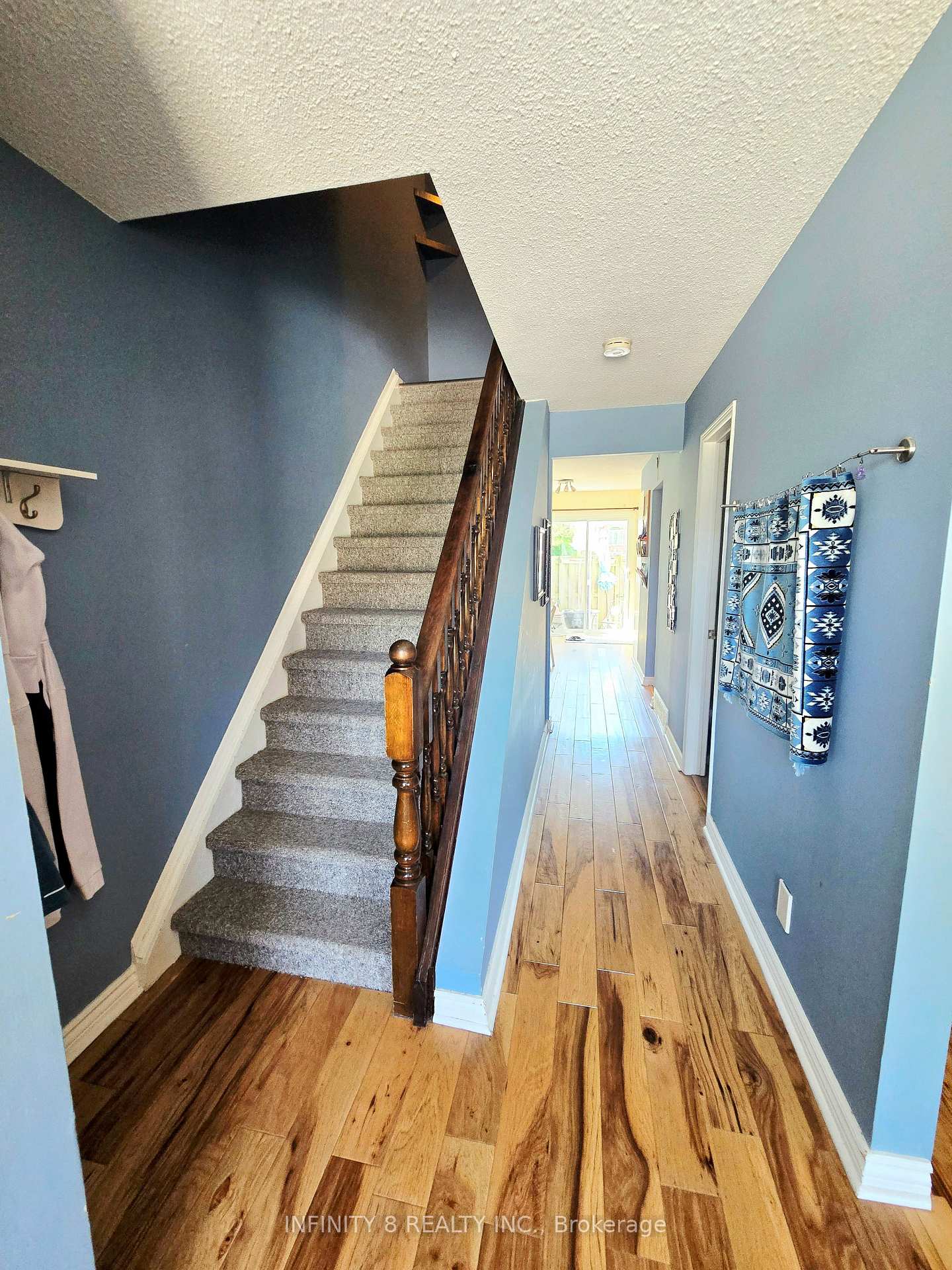 Photo 3 of Unit 12, 6910 Kalar Road, Niagara Falls, West Wood — HOMEH