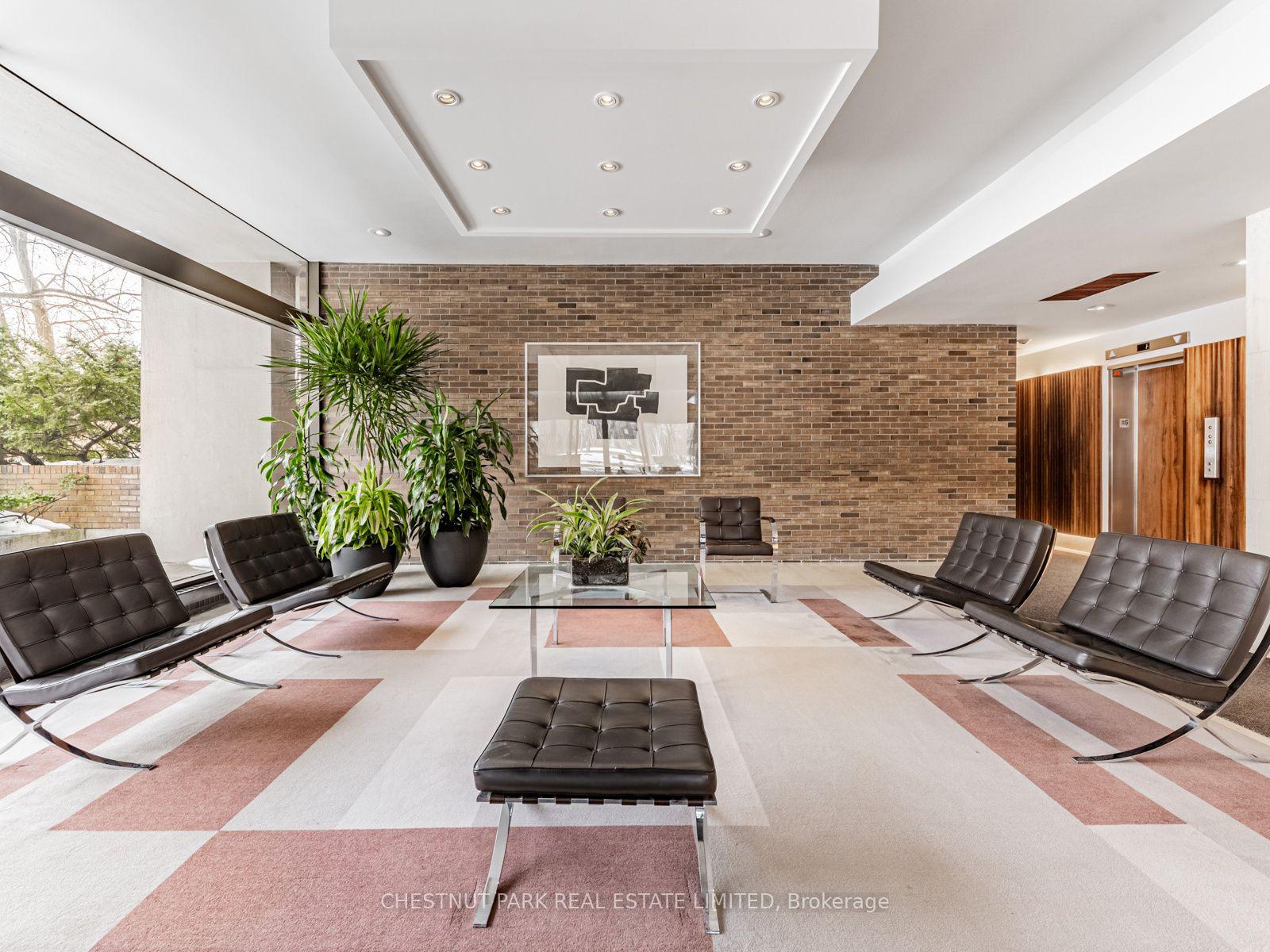 Photo 33 of Unit 401, 10 Avoca Avenue, Toronto, Rosedale-Moore Park — HOMEH