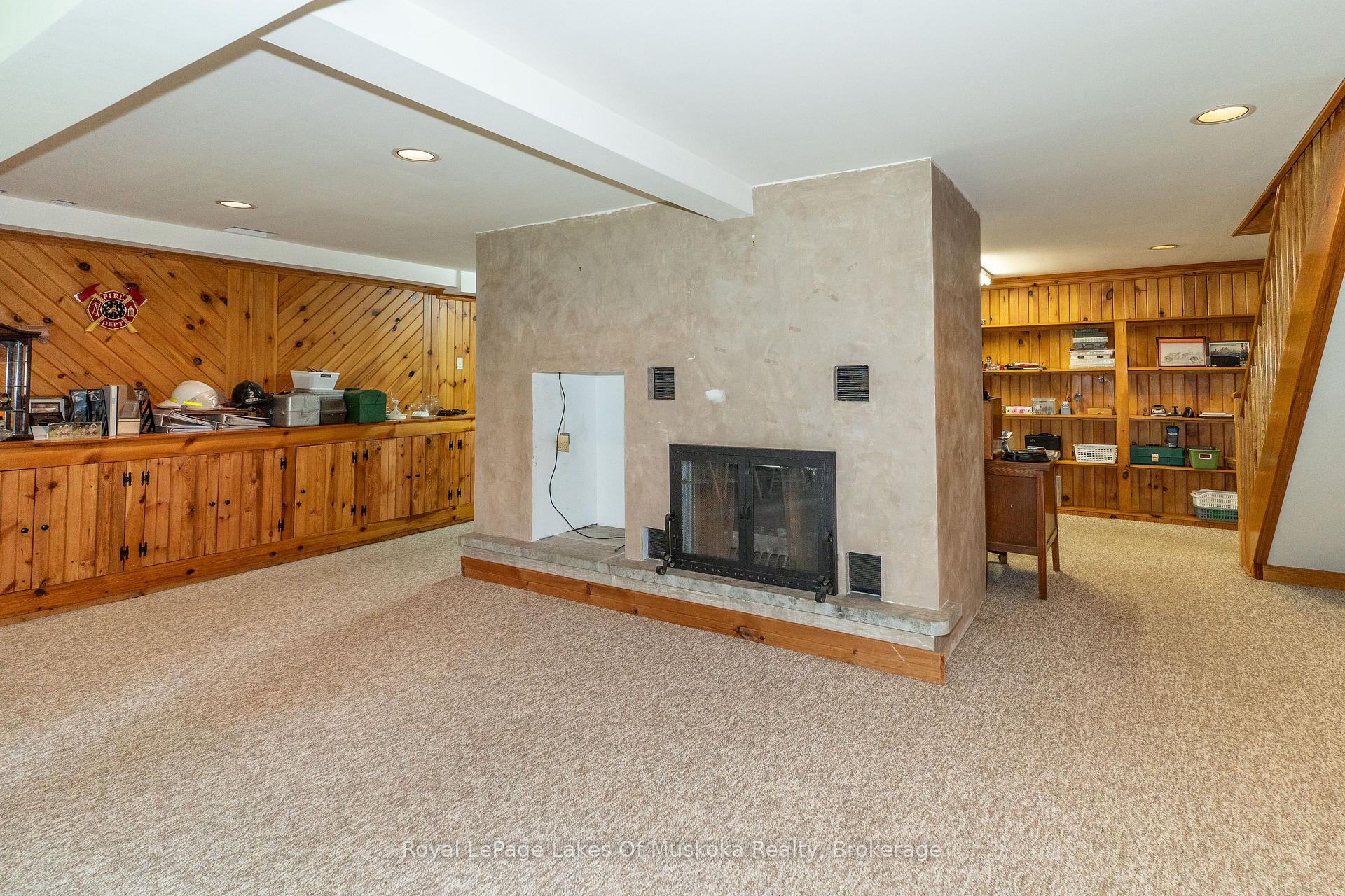 Photo 21 of 230 Lakeview Avenue, Gravenhurst, Muskoka (S) — HOMEH