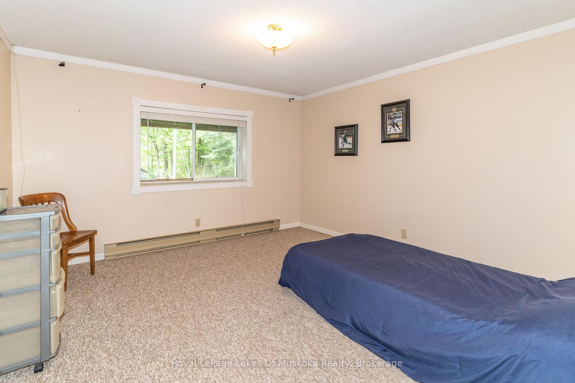 Photo 24 of 230 Lakeview Avenue, Gravenhurst, Muskoka (S) — HOMEH