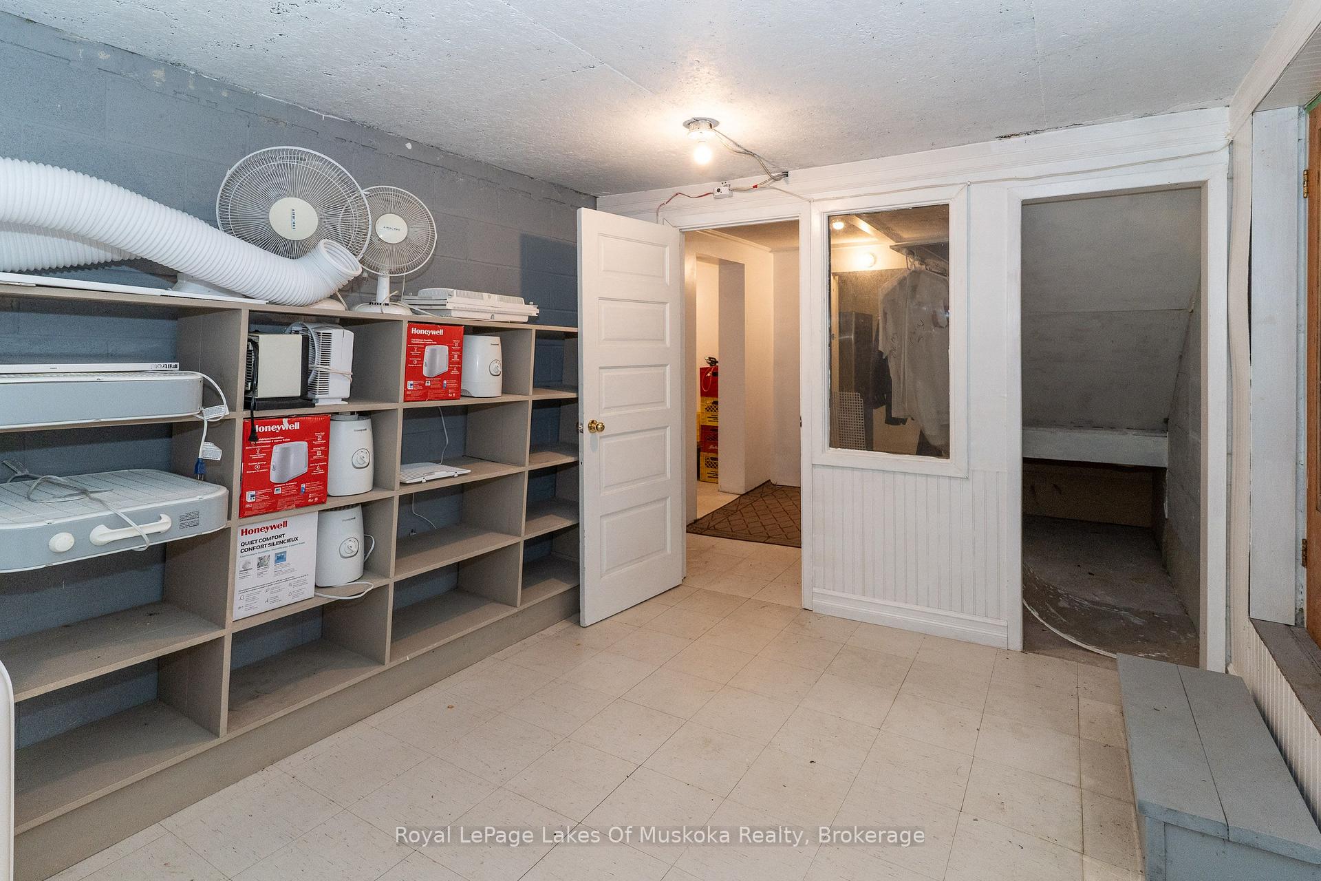 Photo 28 of 230 Lakeview Avenue, Gravenhurst, Muskoka (S) — HOMEH