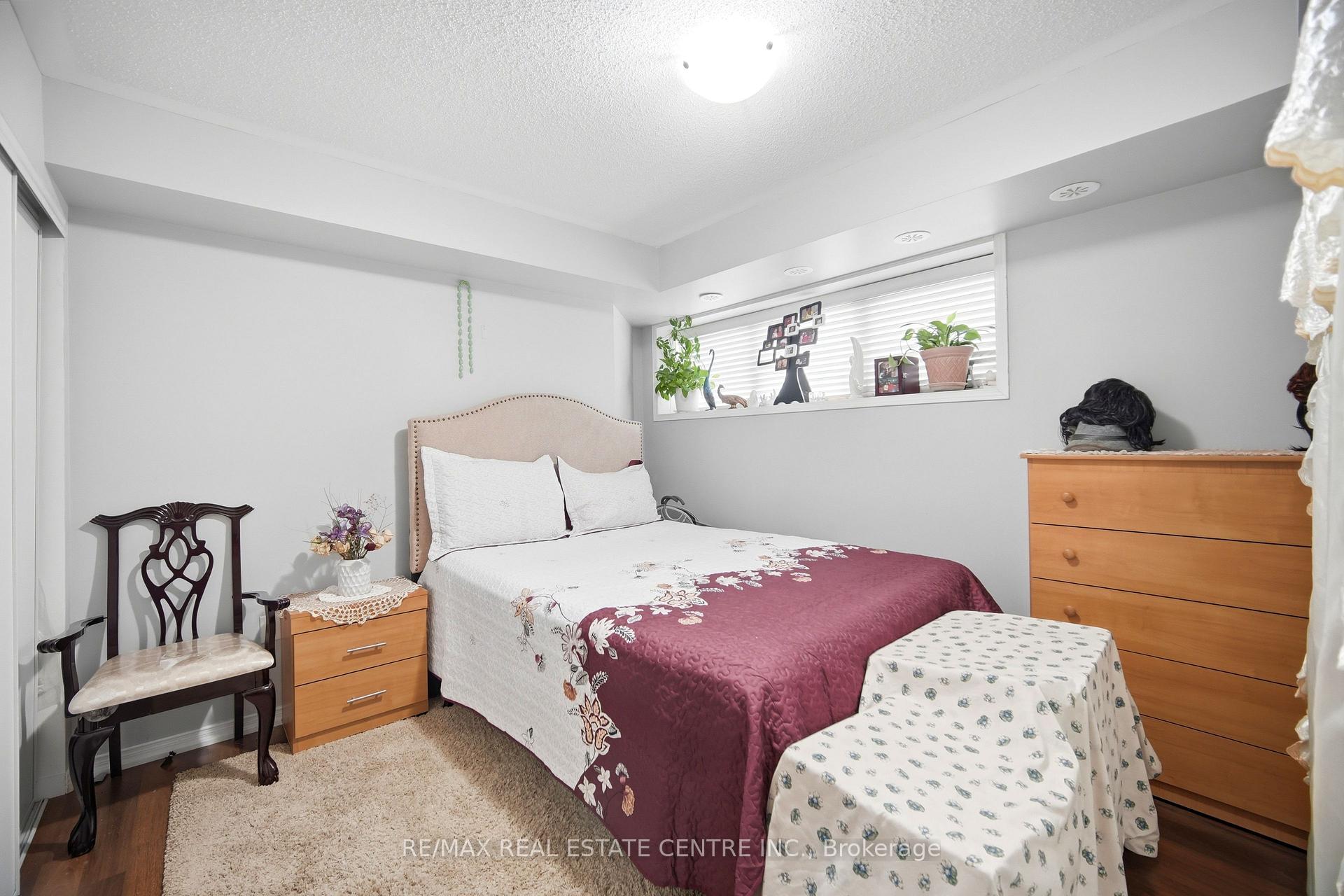 Photo 15 of Unit 2, 153 Isaac Devins Boulevard, North York, Humberlea-Pelmo Park — HOMEH
