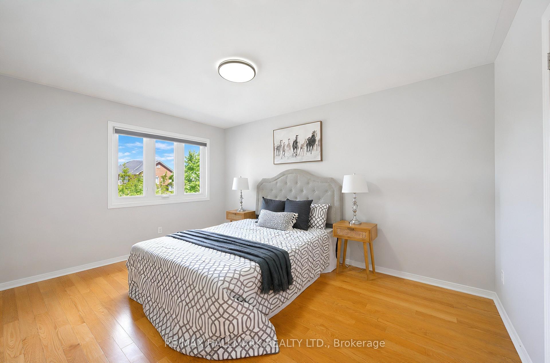 Photo 22 of 21 Penguin Lane, Brampton, Sandringham-Wellington — HOMEH