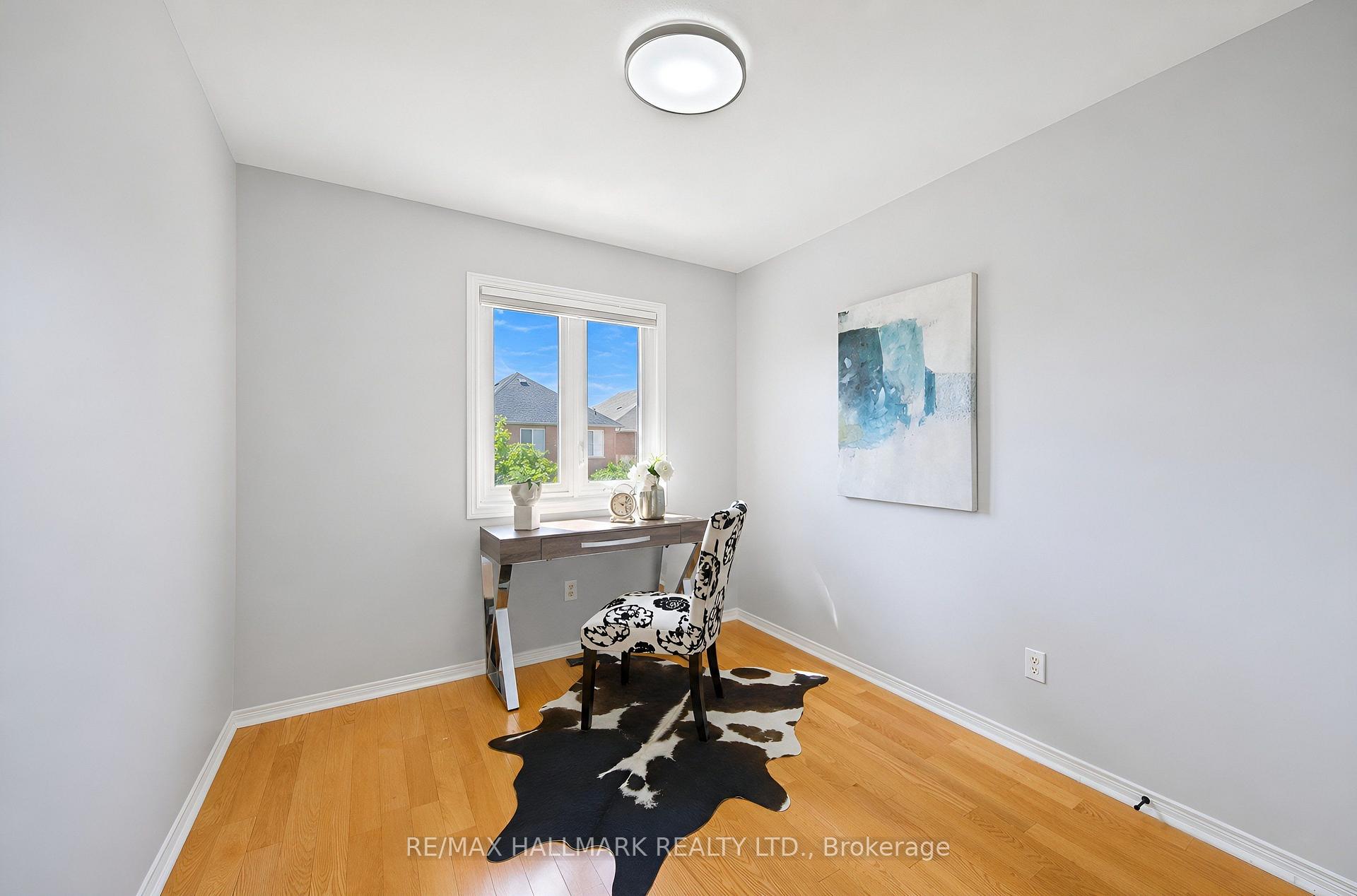 Photo 25 of 21 Penguin Lane, Brampton, Sandringham-Wellington — HOMEH