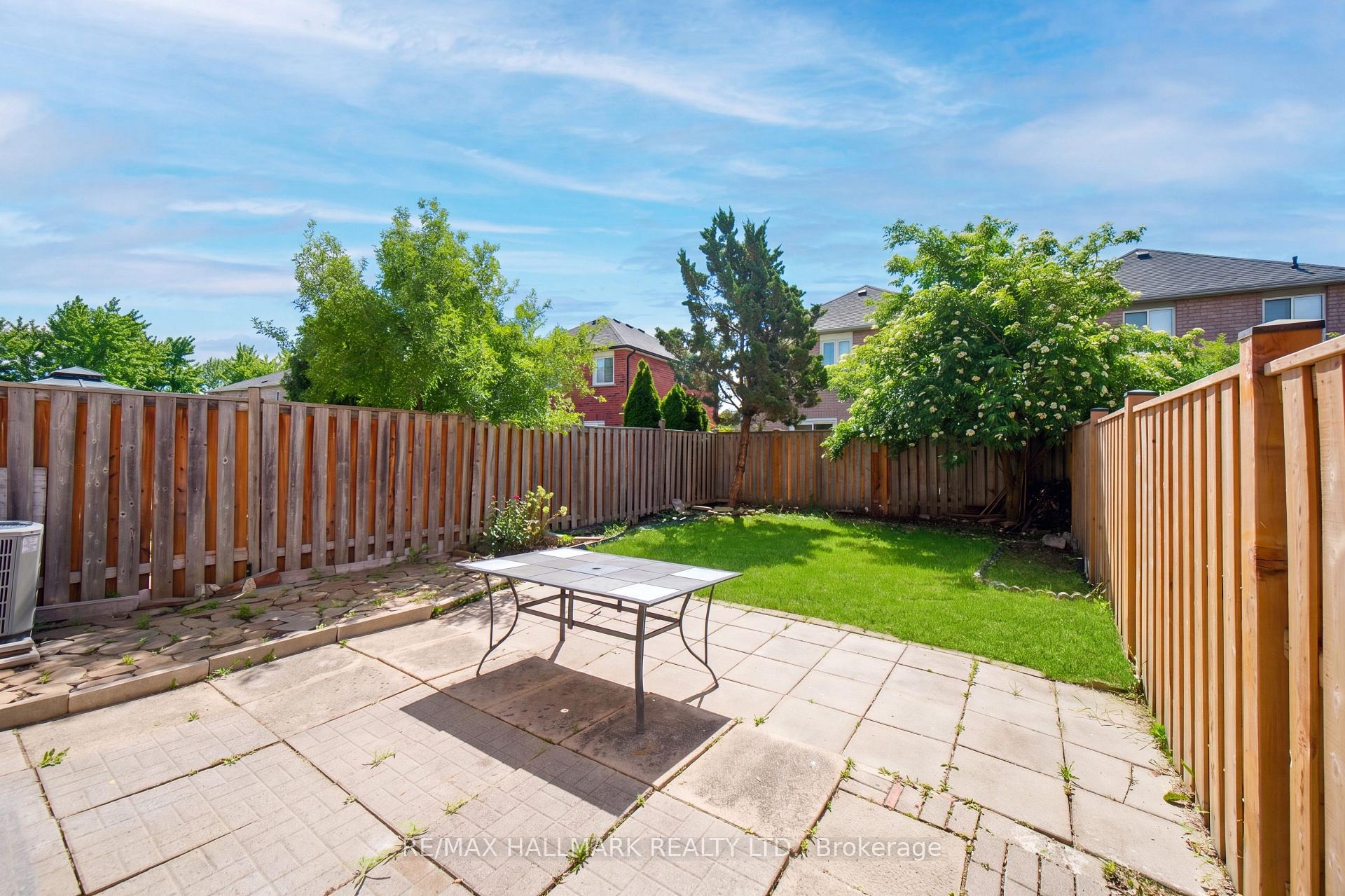 Photo 40 of 21 Penguin Lane, Brampton, Sandringham-Wellington — HOMEH