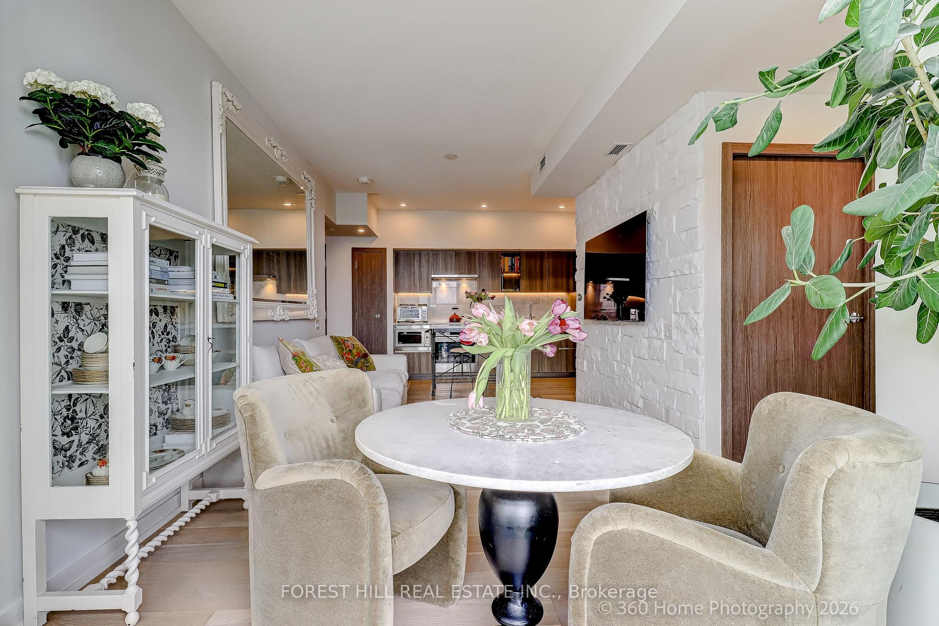 Photo 4 of Unit 1215, 17 Bathurst Street, Toronto, Waterfront Communities — HOMEH