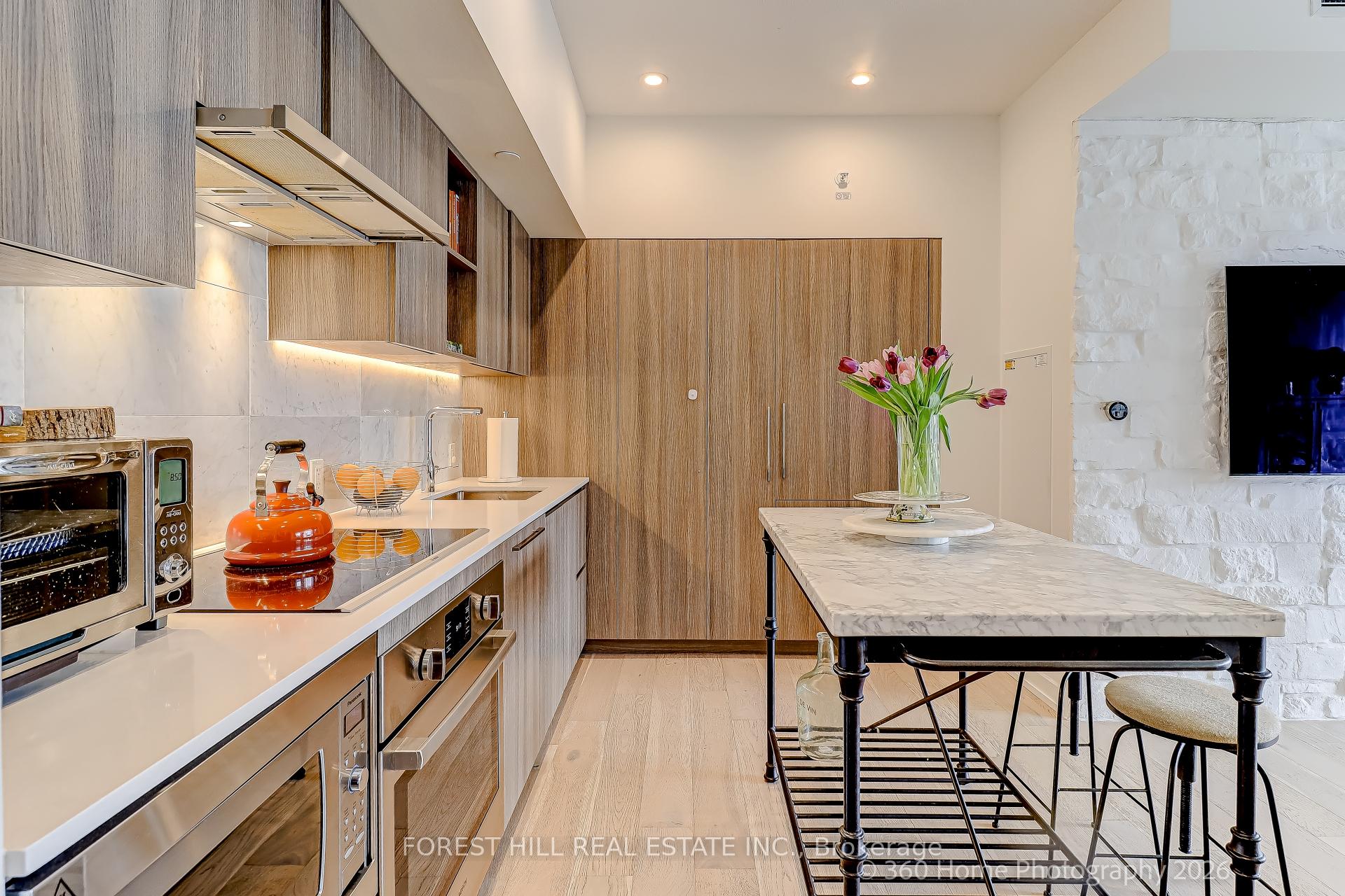 Photo 7 of Unit 1215, 17 Bathurst Street, Toronto, Waterfront Communities — HOMEH