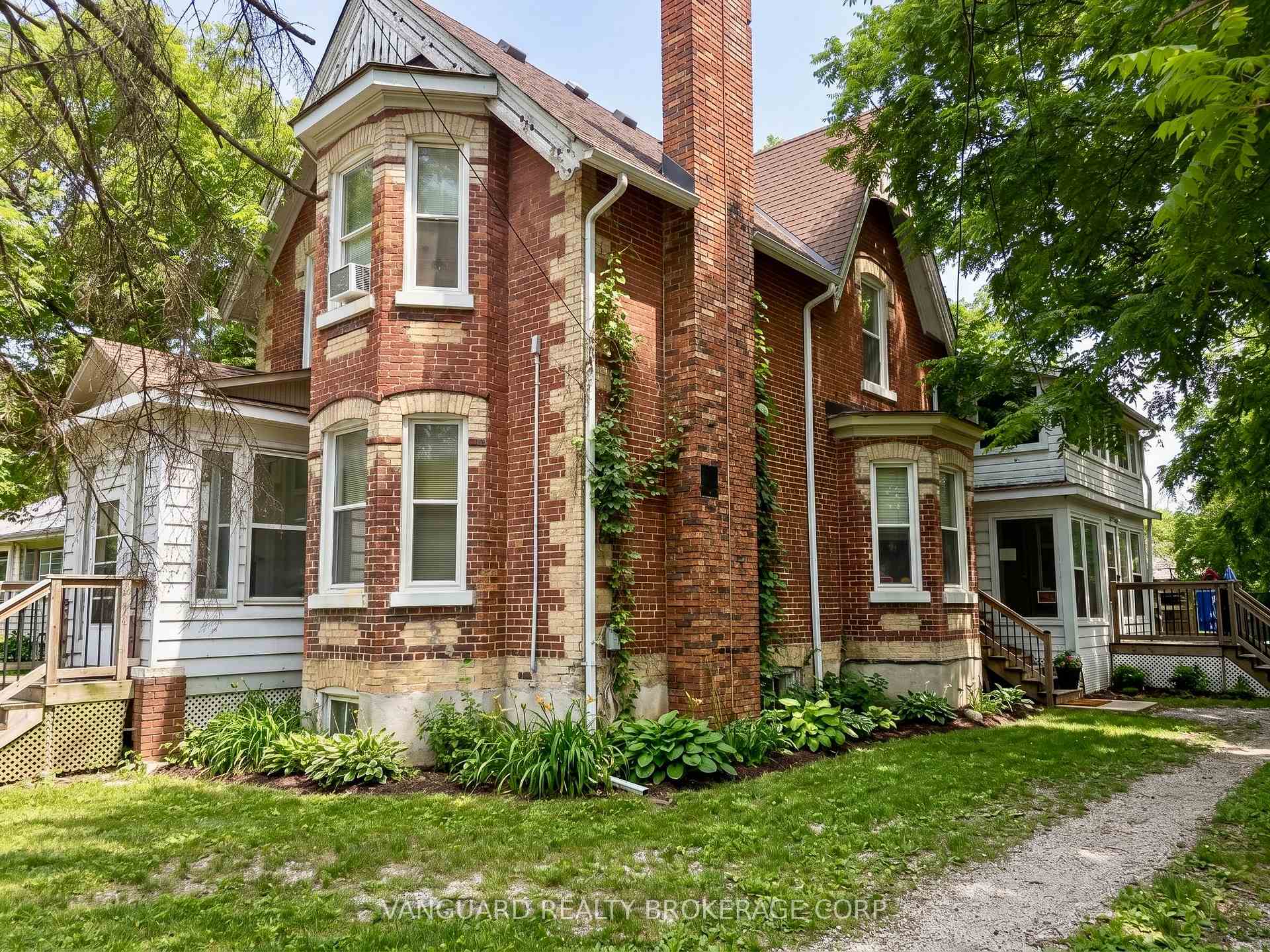 Photo of 76 Wellington Street