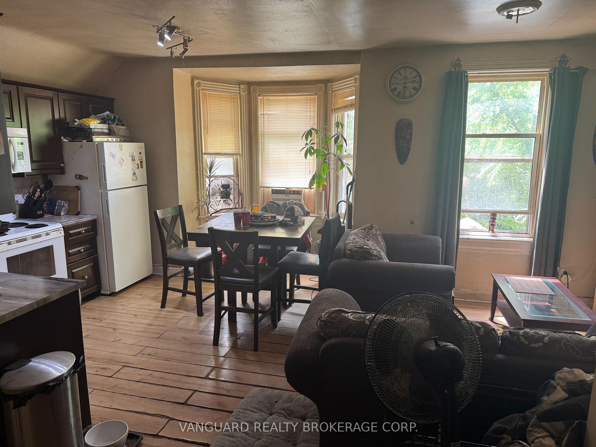 Photo 3 of 76 Wellington Street, New Tecumseth, Alliston — HOMEH