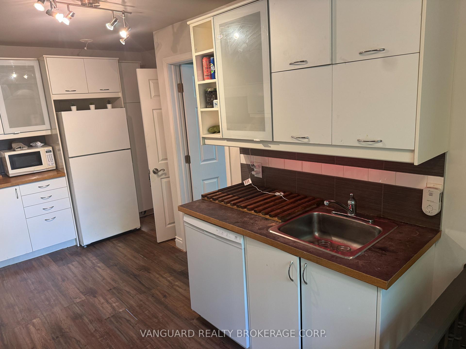 Photo 23 of 76 Wellington Street, New Tecumseth, Alliston — HOMEH