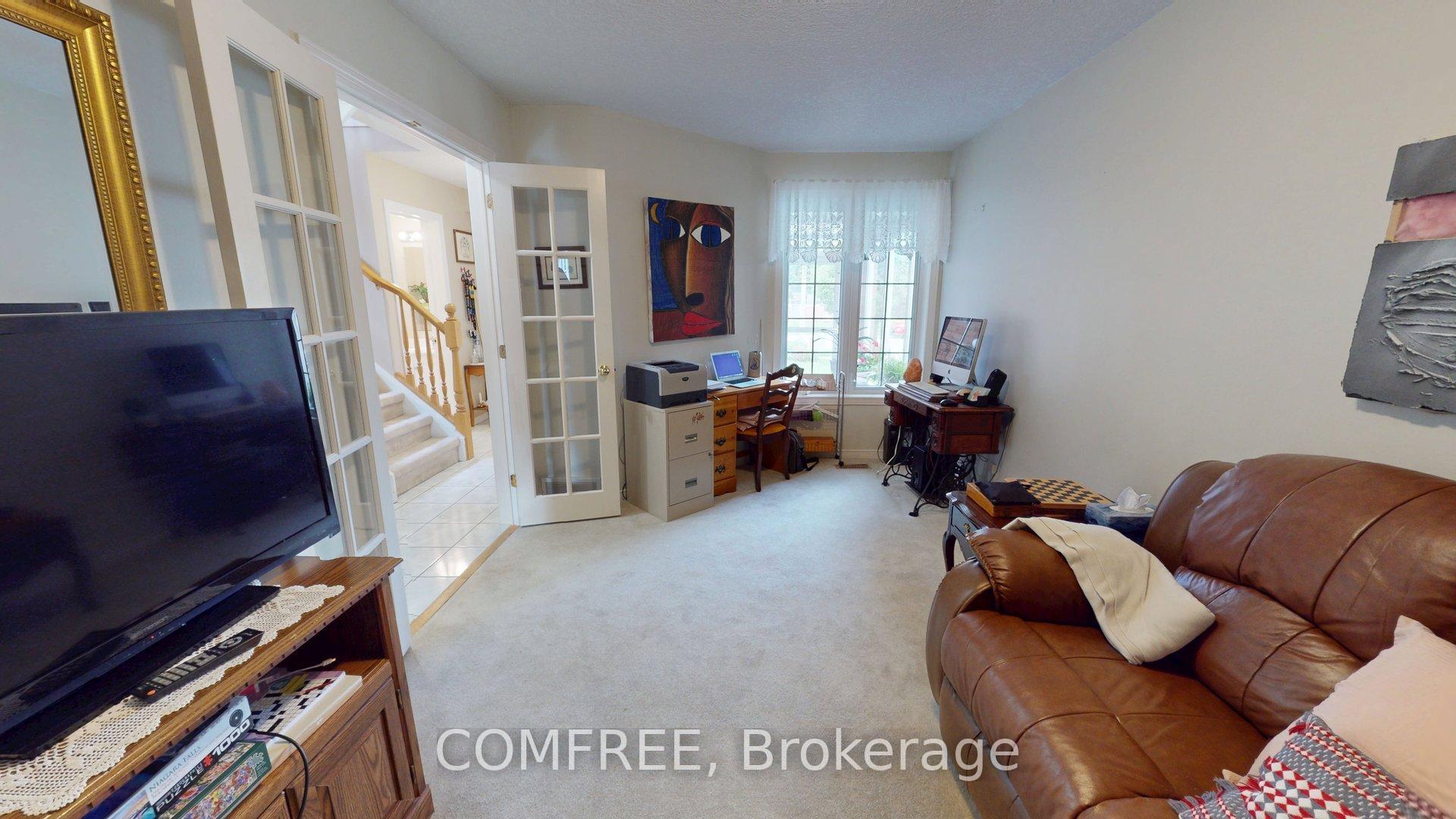 Photo 6 of 115 Resurrection Drive, Kitchener, Highland West — HOMEH
