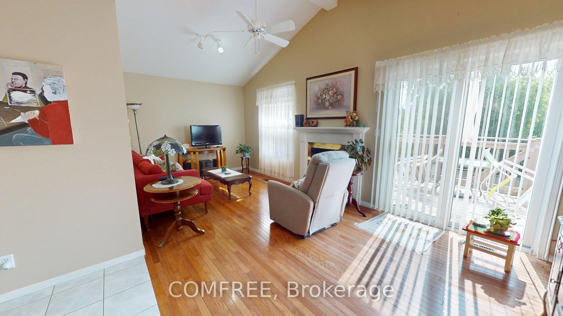Photo 10 of 115 Resurrection Drive, Kitchener, Highland West — HOMEH