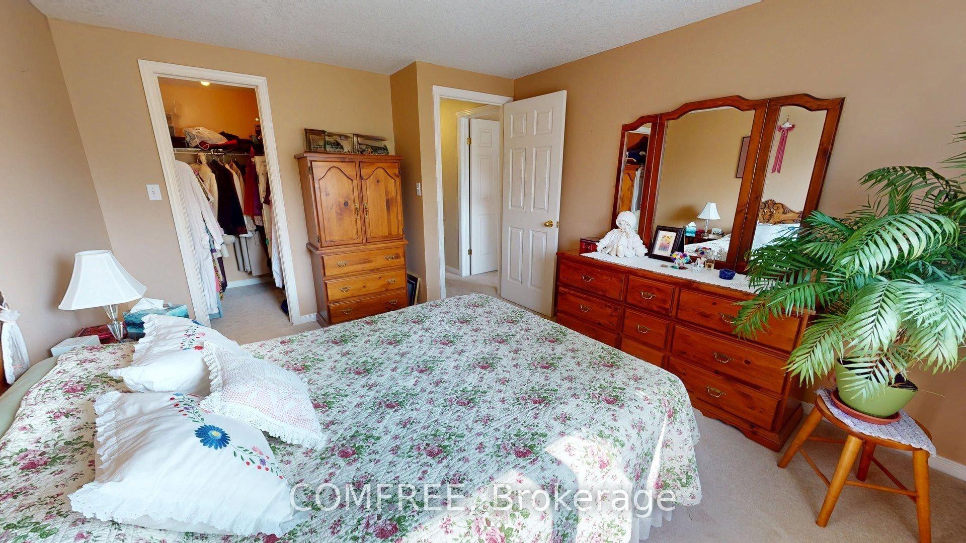 Photo 13 of 115 Resurrection Drive, Kitchener, Highland West — HOMEH