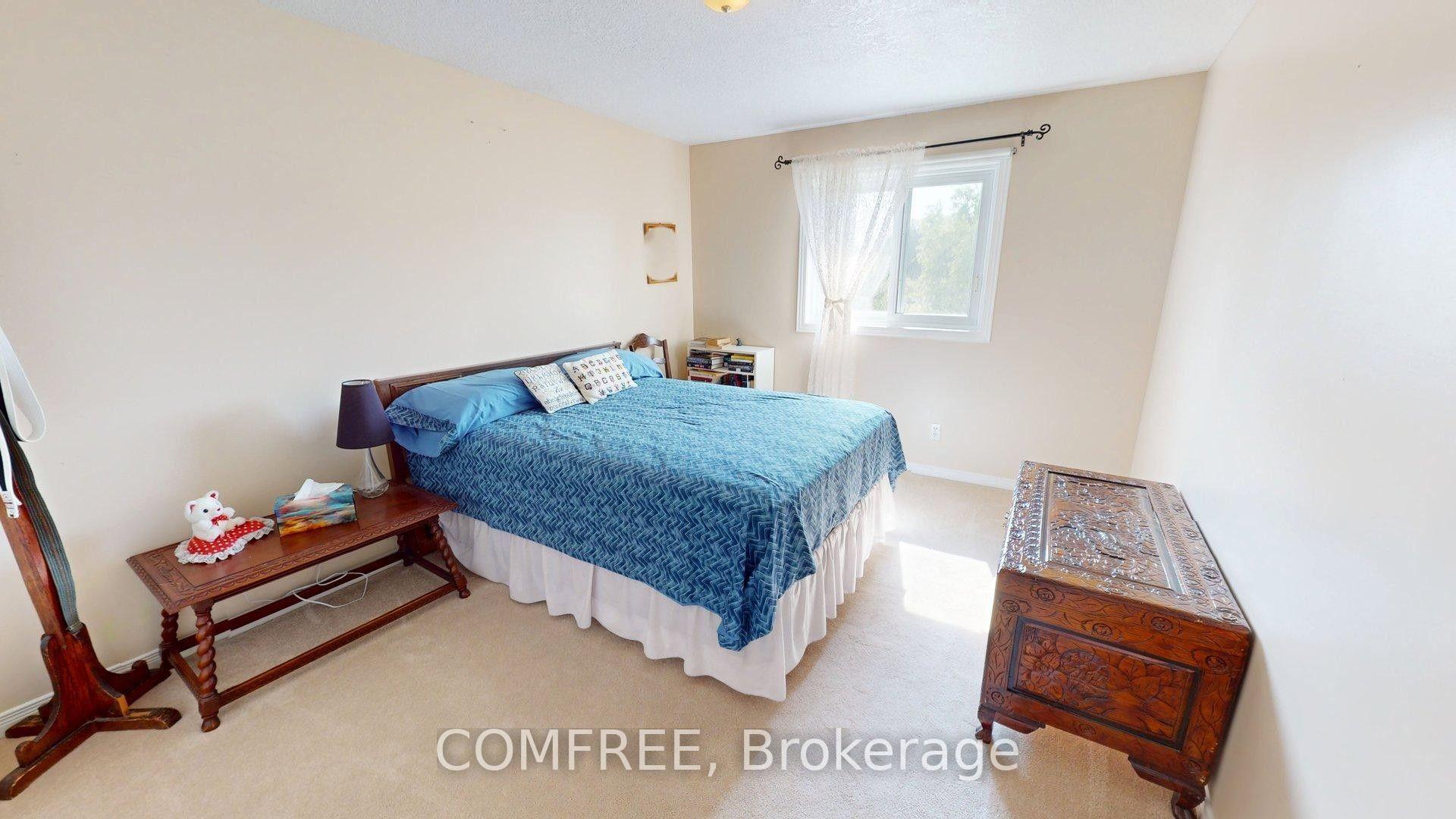 Photo 14 of 115 Resurrection Drive, Kitchener, Highland West — HOMEH