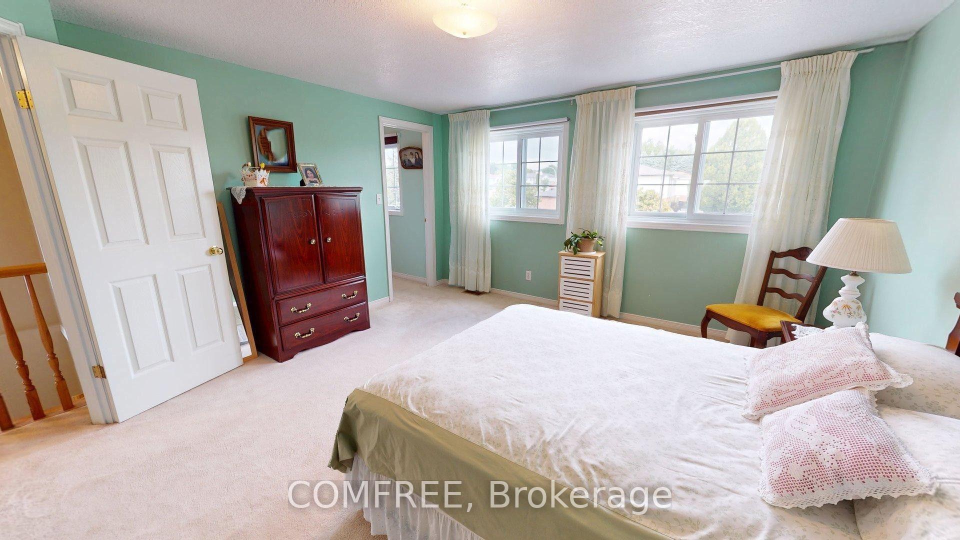 Photo 18 of 115 Resurrection Drive, Kitchener, Highland West — HOMEH
