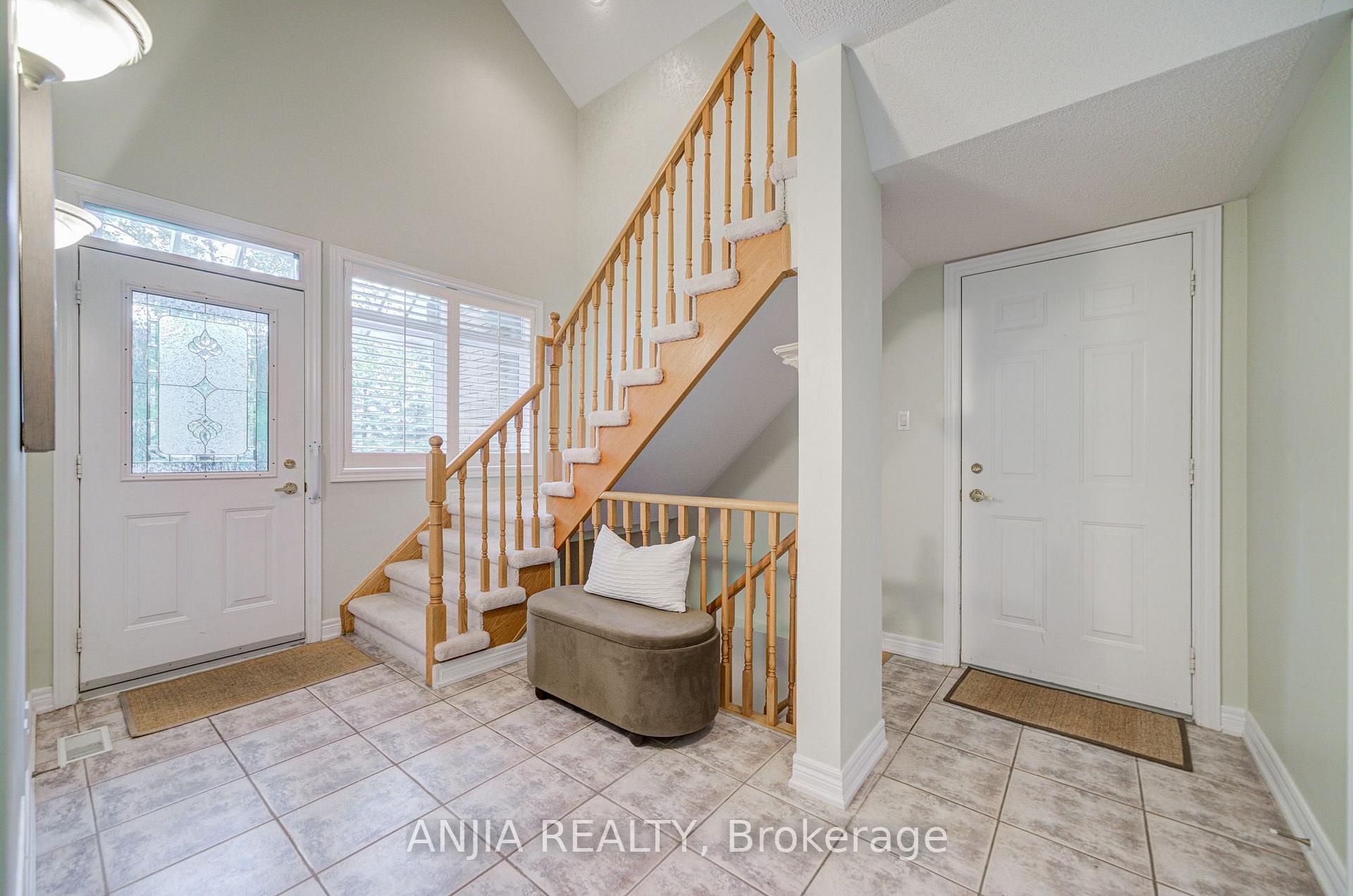 Photo 4 of 52 Augusta Drive Way, Markham, Greensborough — HOMEH