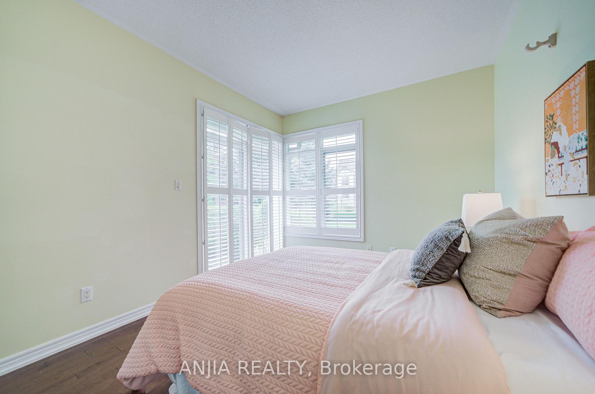 Photo 27 of 52 Augusta Drive Way, Markham, Greensborough — HOMEH