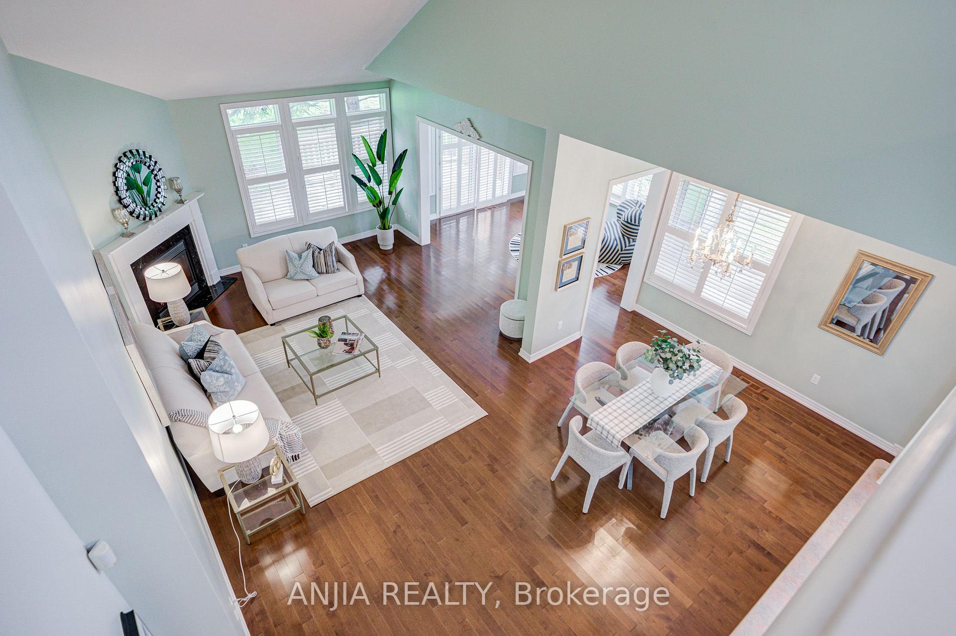 Photo 30 of 52 Augusta Drive Way, Markham, Greensborough — HOMEH