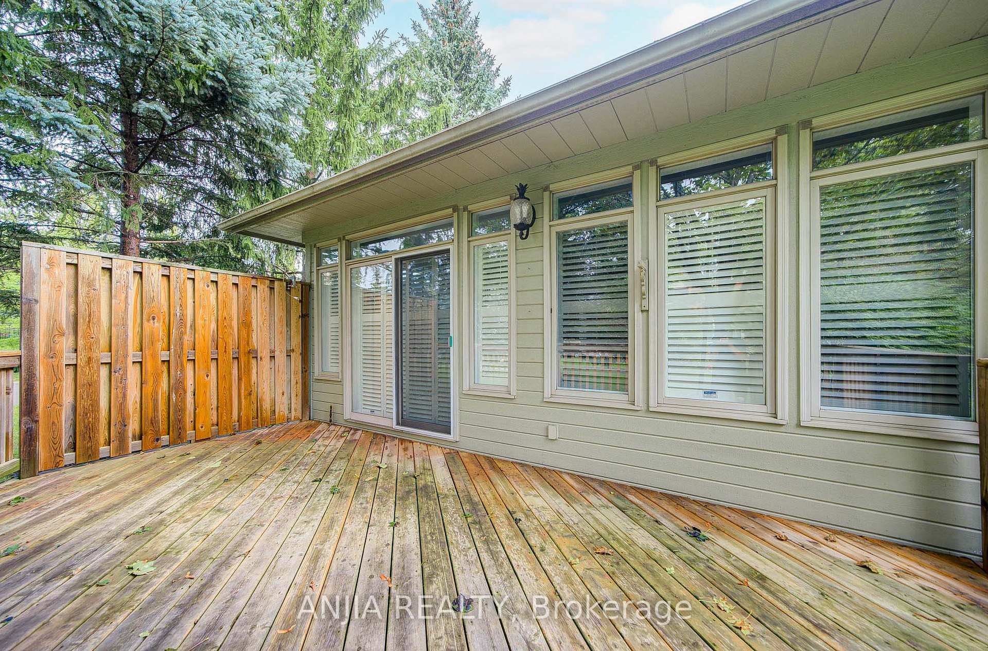 Photo 41 of 52 Augusta Drive Way, Markham, Greensborough — HOMEH