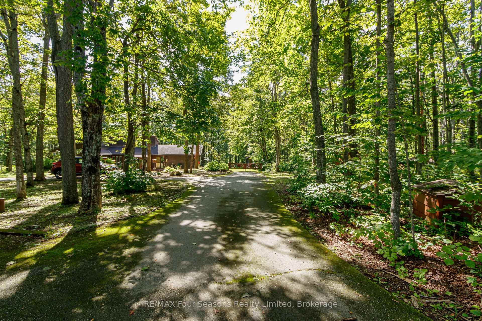 Photo 3 of 1415 County Rd 124, Clearview, Rural Clearview — HOMEH