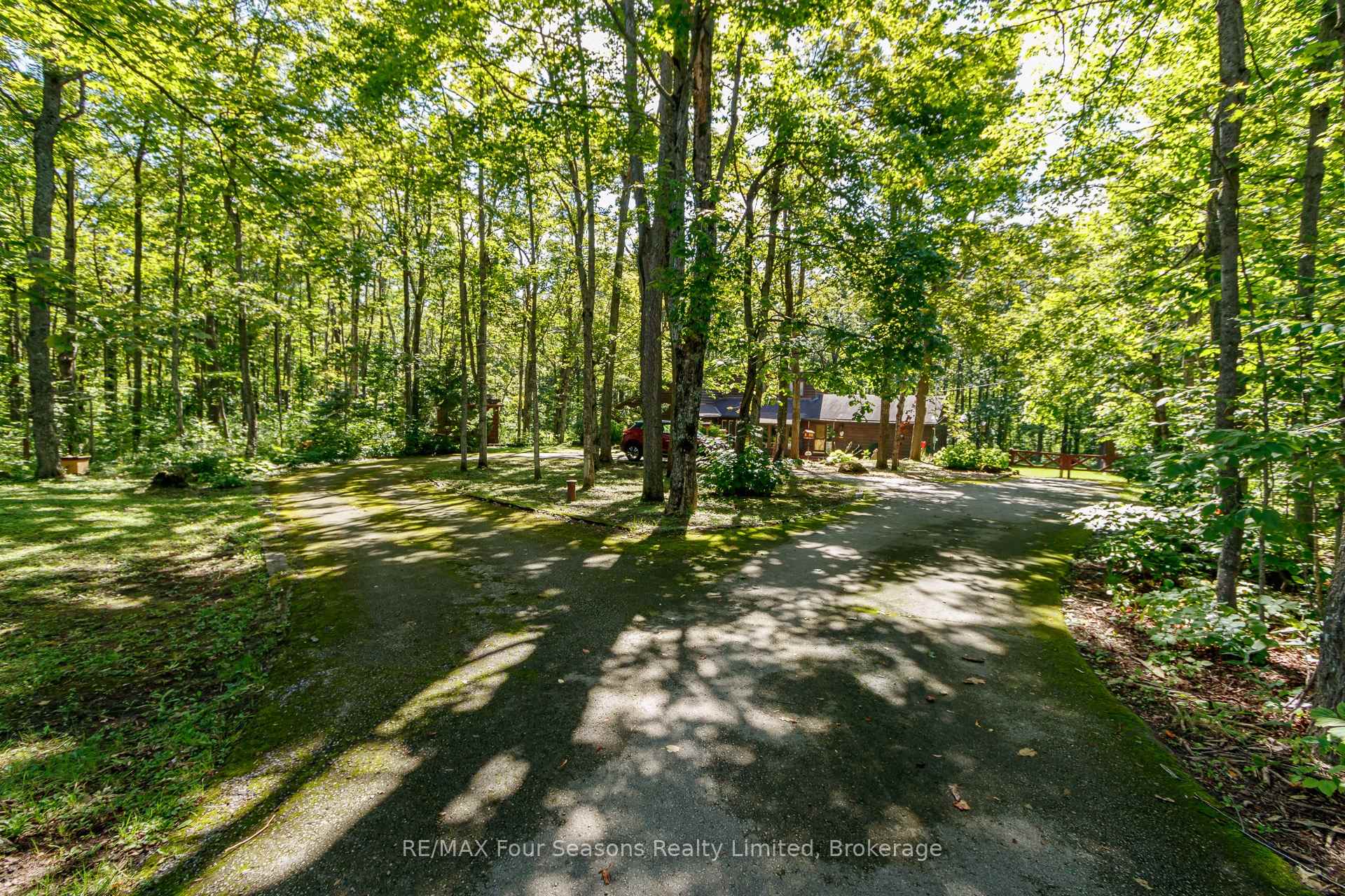 Photo 4 of 1415 County Rd 124, Clearview, Rural Clearview — HOMEH