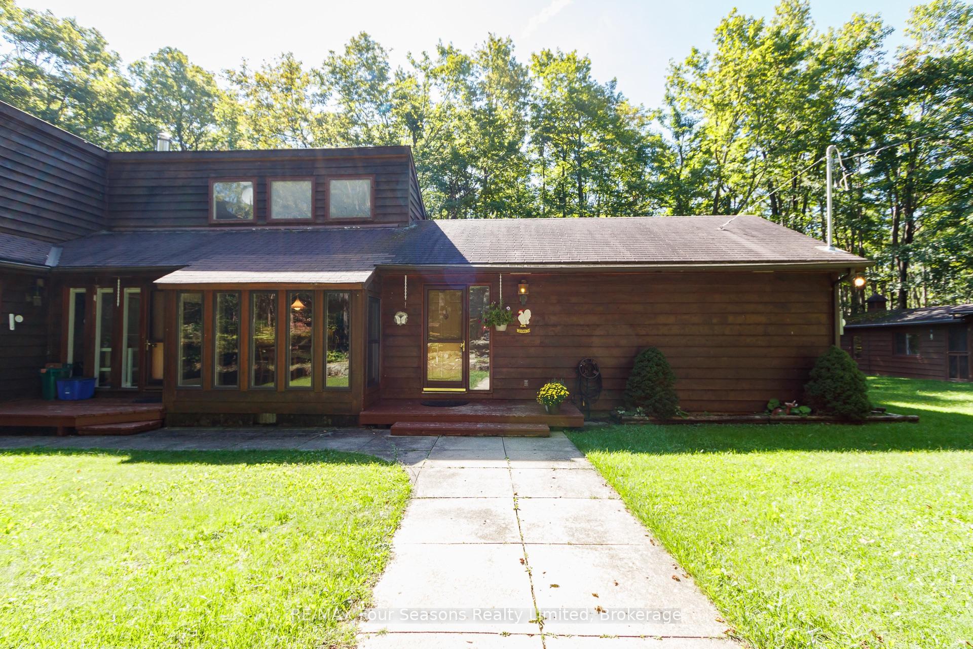 Photo 8 of 1415 County Rd 124, Clearview, Rural Clearview — HOMEH