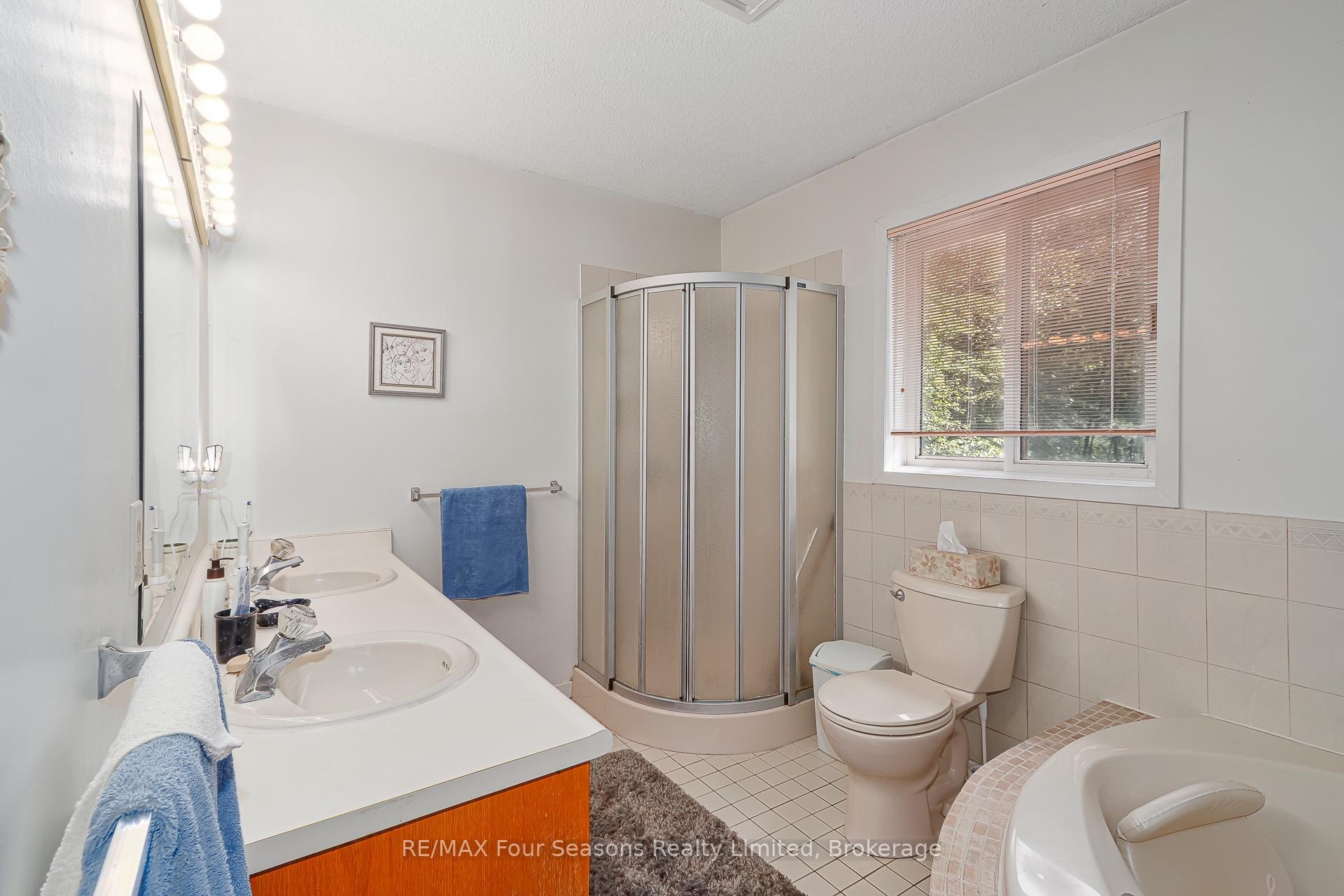 Photo 26 of 1415 County Rd 124, Clearview, Rural Clearview — HOMEH