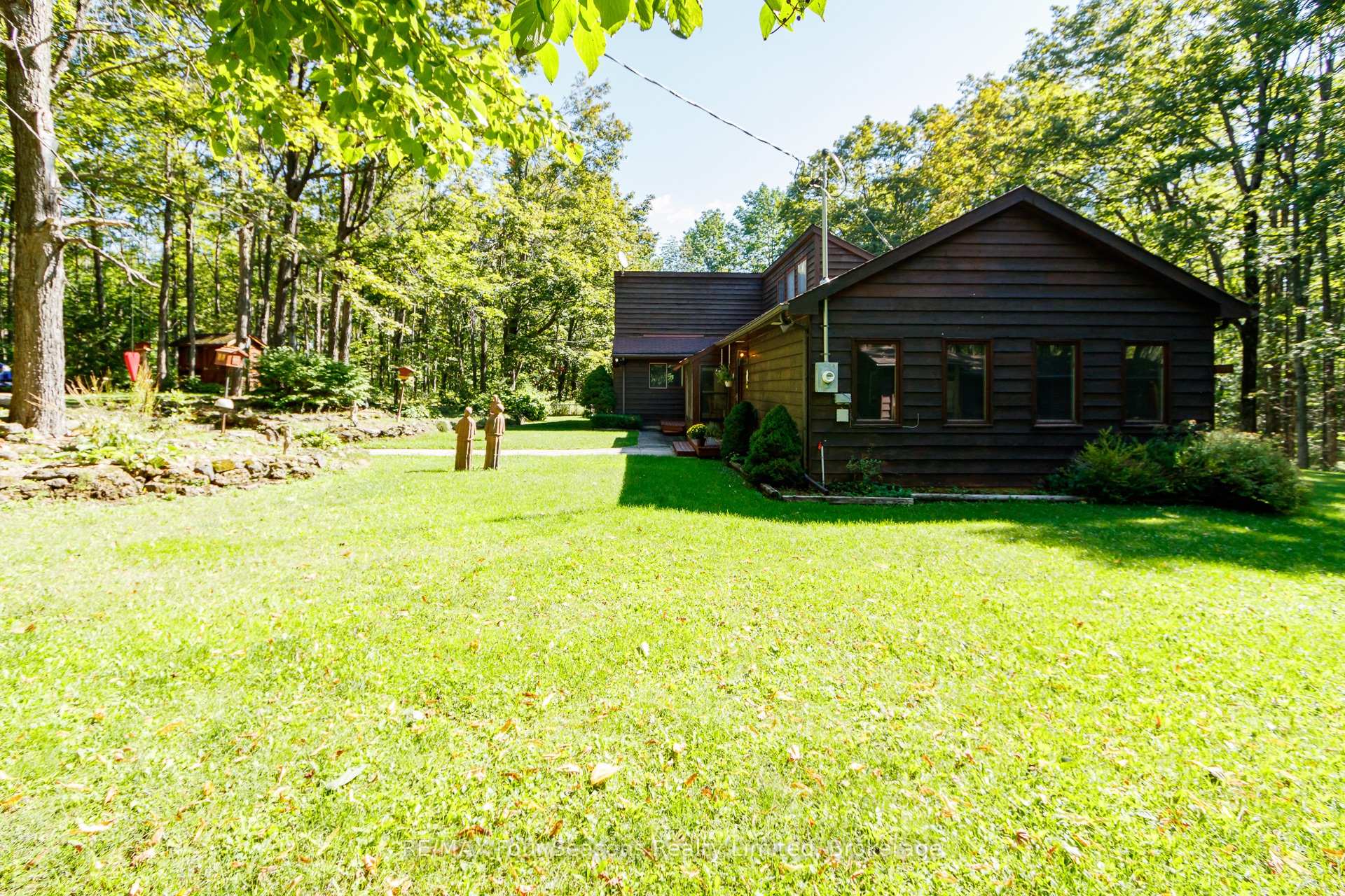 Photo 38 of 1415 County Rd 124, Clearview, Rural Clearview — HOMEH