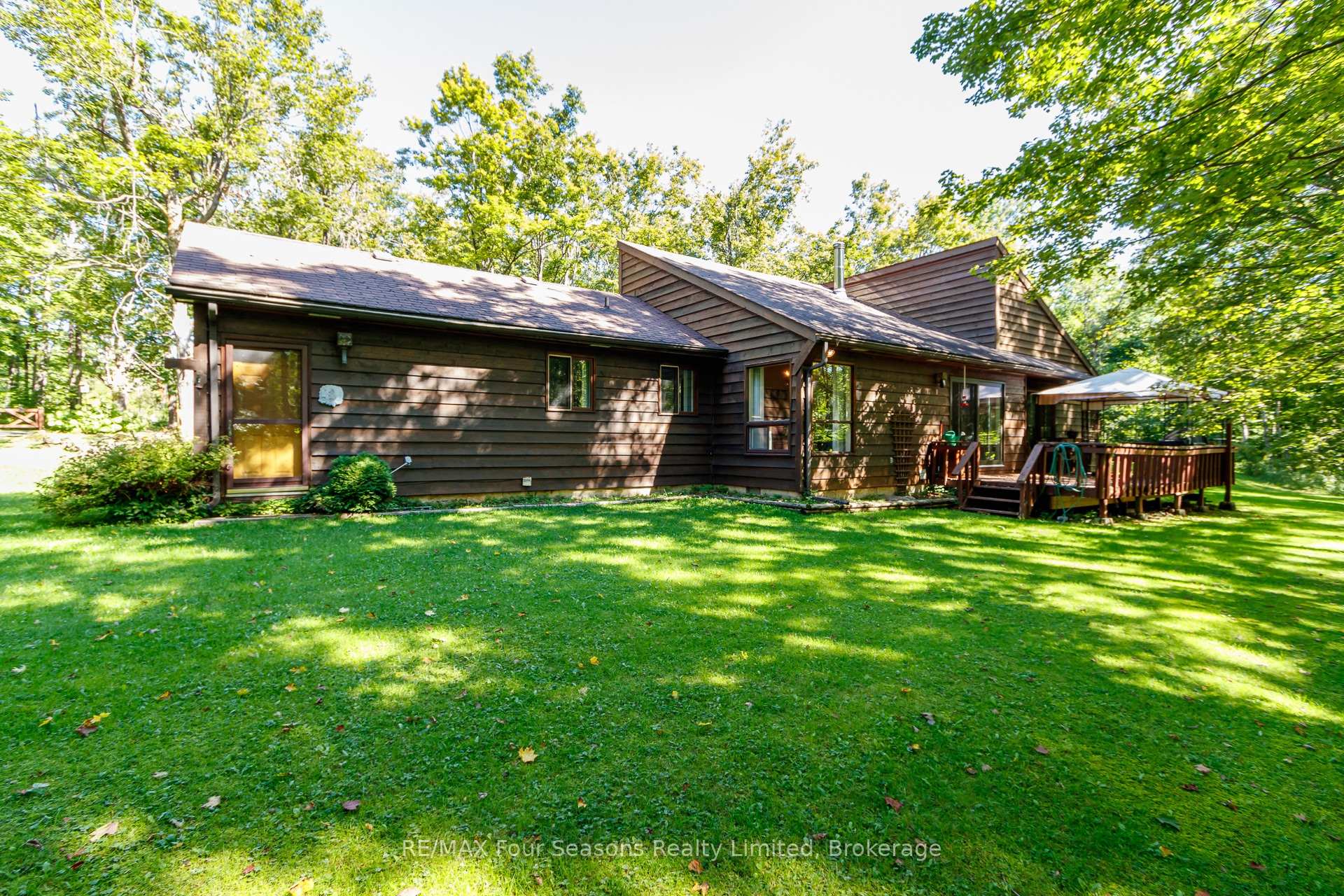 Photo 42 of 1415 County Rd 124, Clearview, Rural Clearview — HOMEH