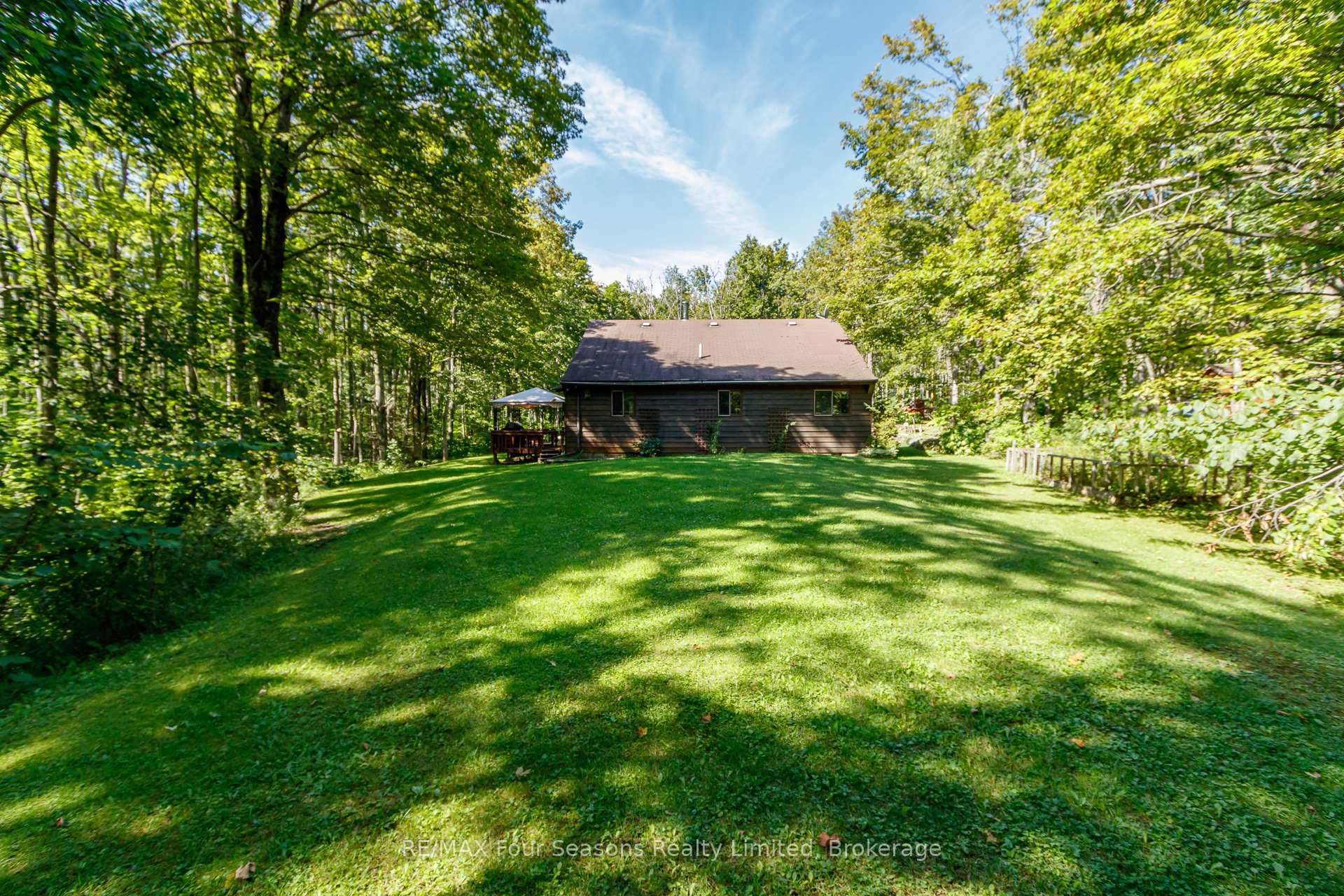 Photo 48 of 1415 County Rd 124, Clearview, Rural Clearview — HOMEH