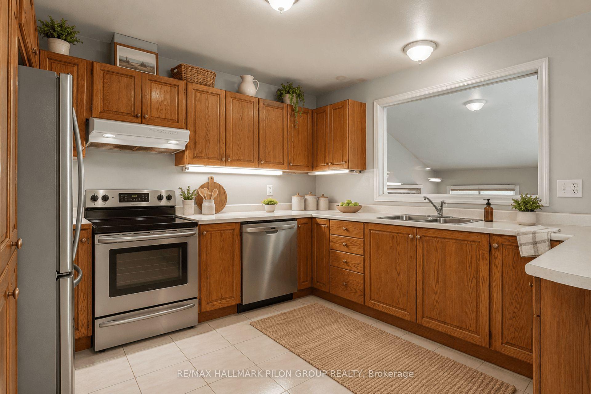 Photo 8 of 4987 Frank Kenny Road, Ottawa, Sarsfield/Bearbrook — HOMEH