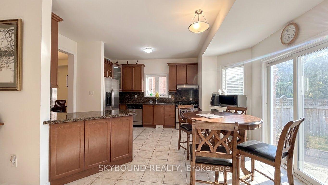 Photo 10 of 3777 Quiet Creek Drive, Mississauga, Churchill Meadows — HOMEH