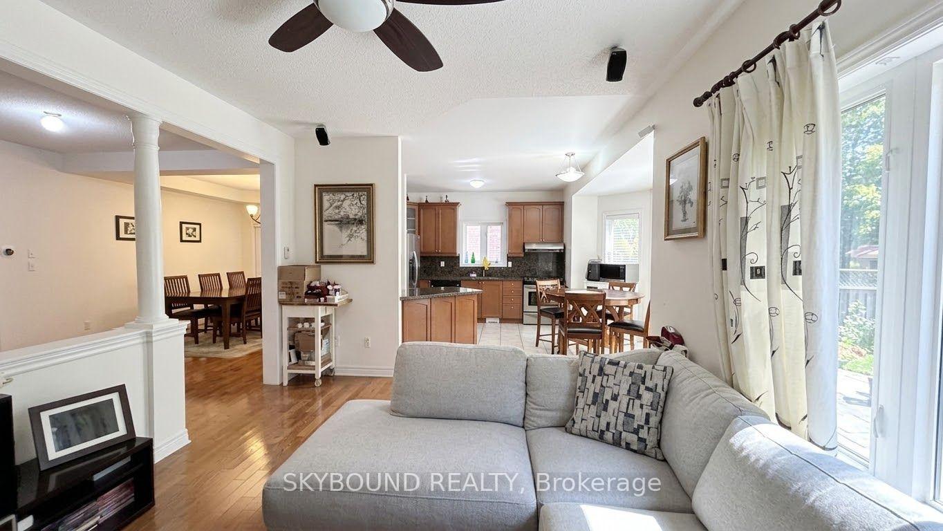 Photo 11 of 3777 Quiet Creek Drive, Mississauga, Churchill Meadows — HOMEH