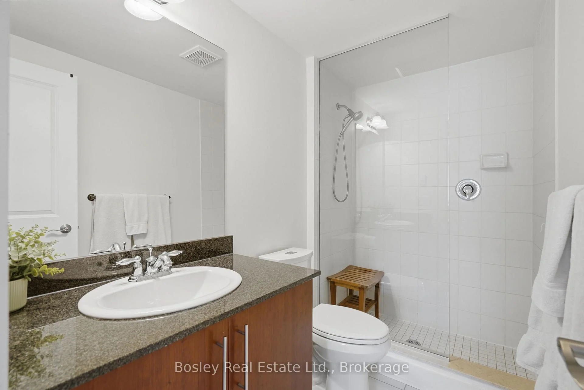 Photo 44 of Unit 8, 104 Farmgate Road, Blue Mountains — HOMEH