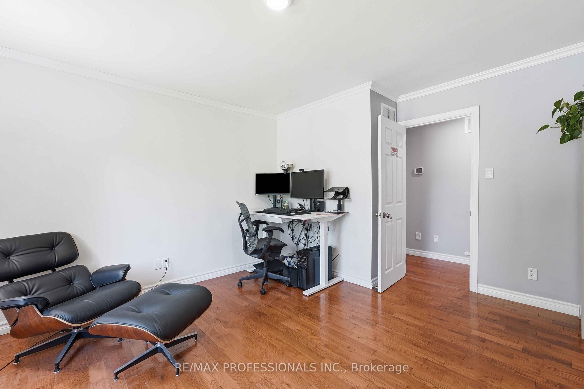 Photo 22 of 101 Maple Avenue, Georgina, Sutton & Jackson's Point — HOMEH