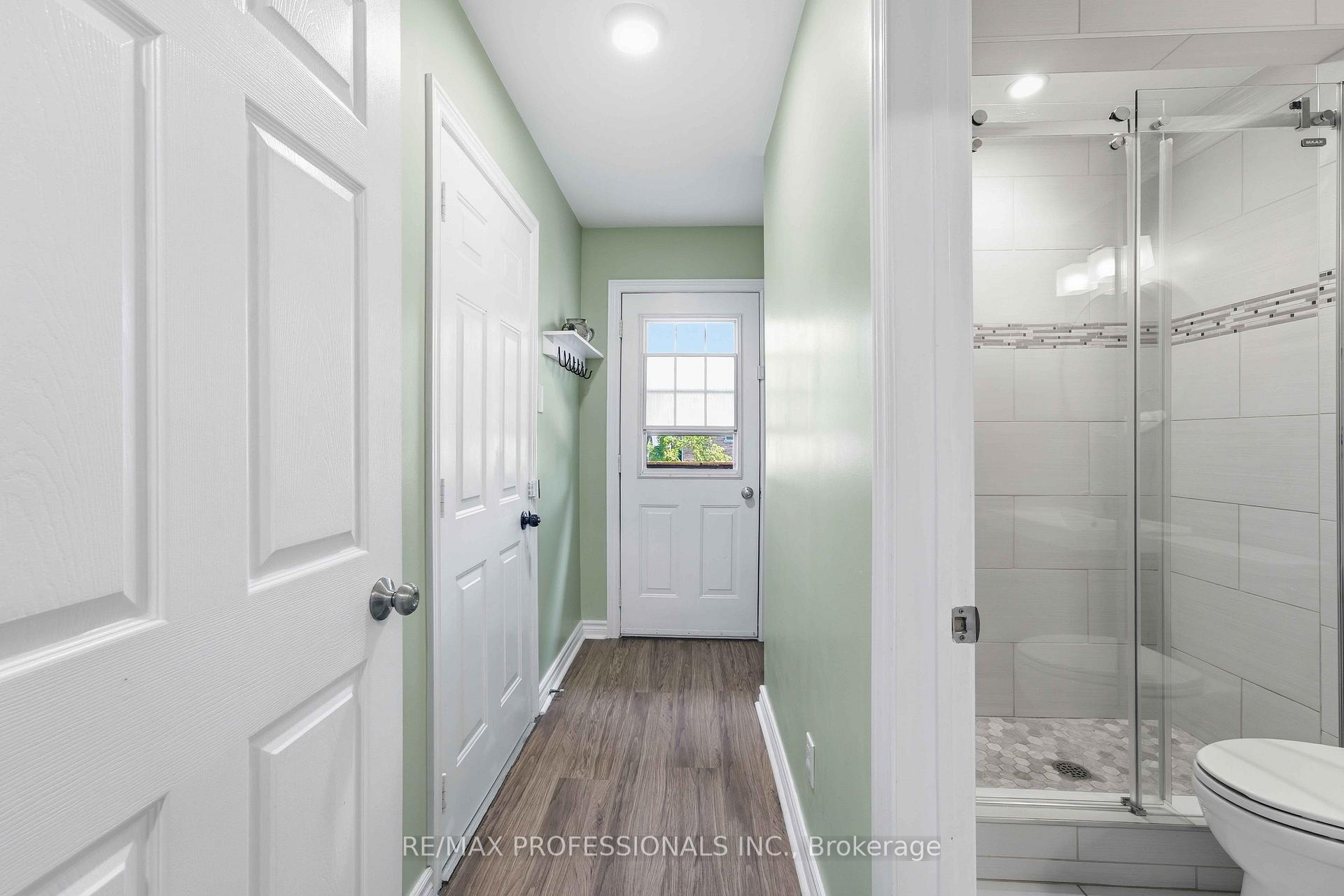 Photo 26 of 101 Maple Avenue, Georgina, Sutton & Jackson's Point — HOMEH