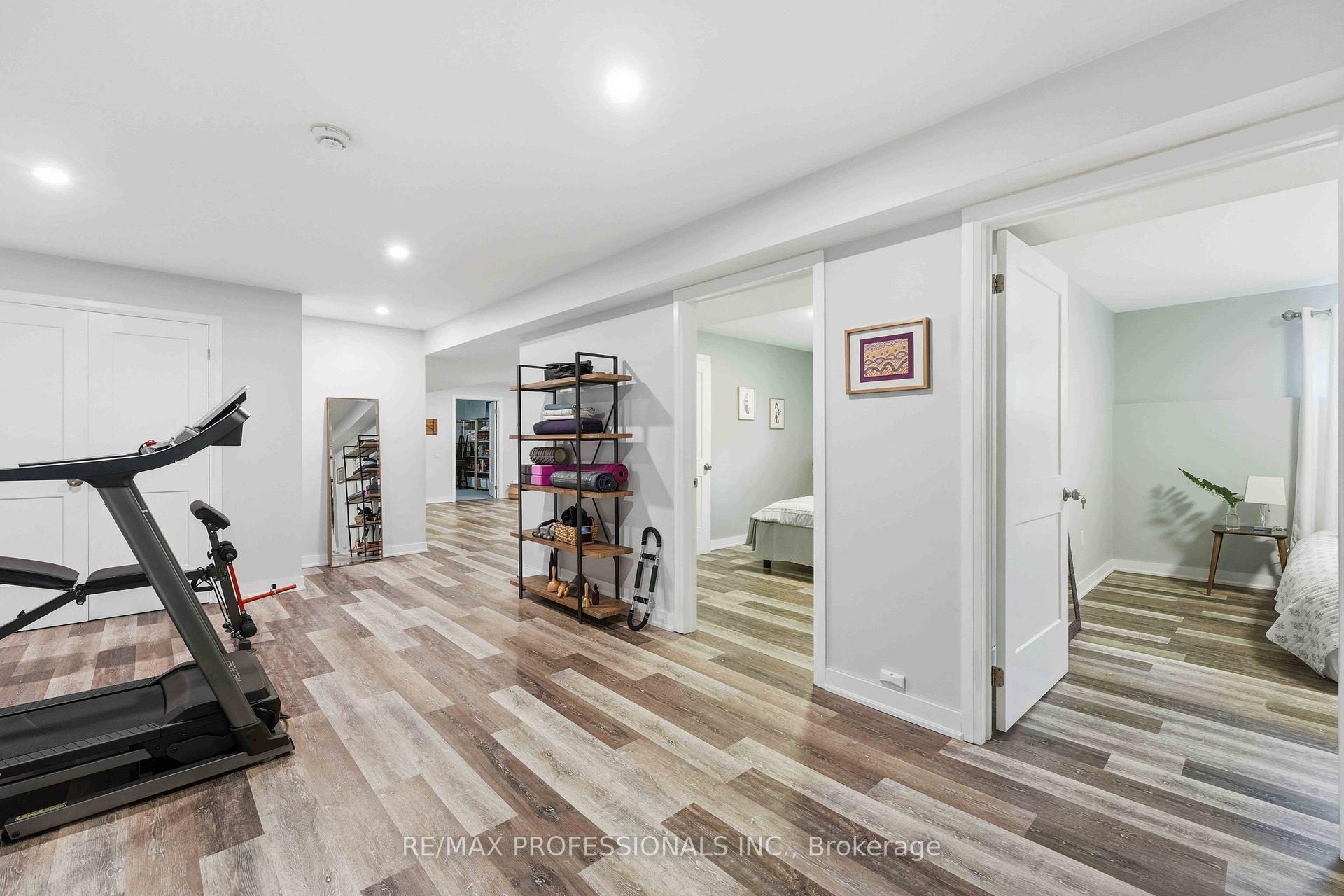 Photo 33 of 101 Maple Avenue, Georgina, Sutton & Jackson's Point — HOMEH