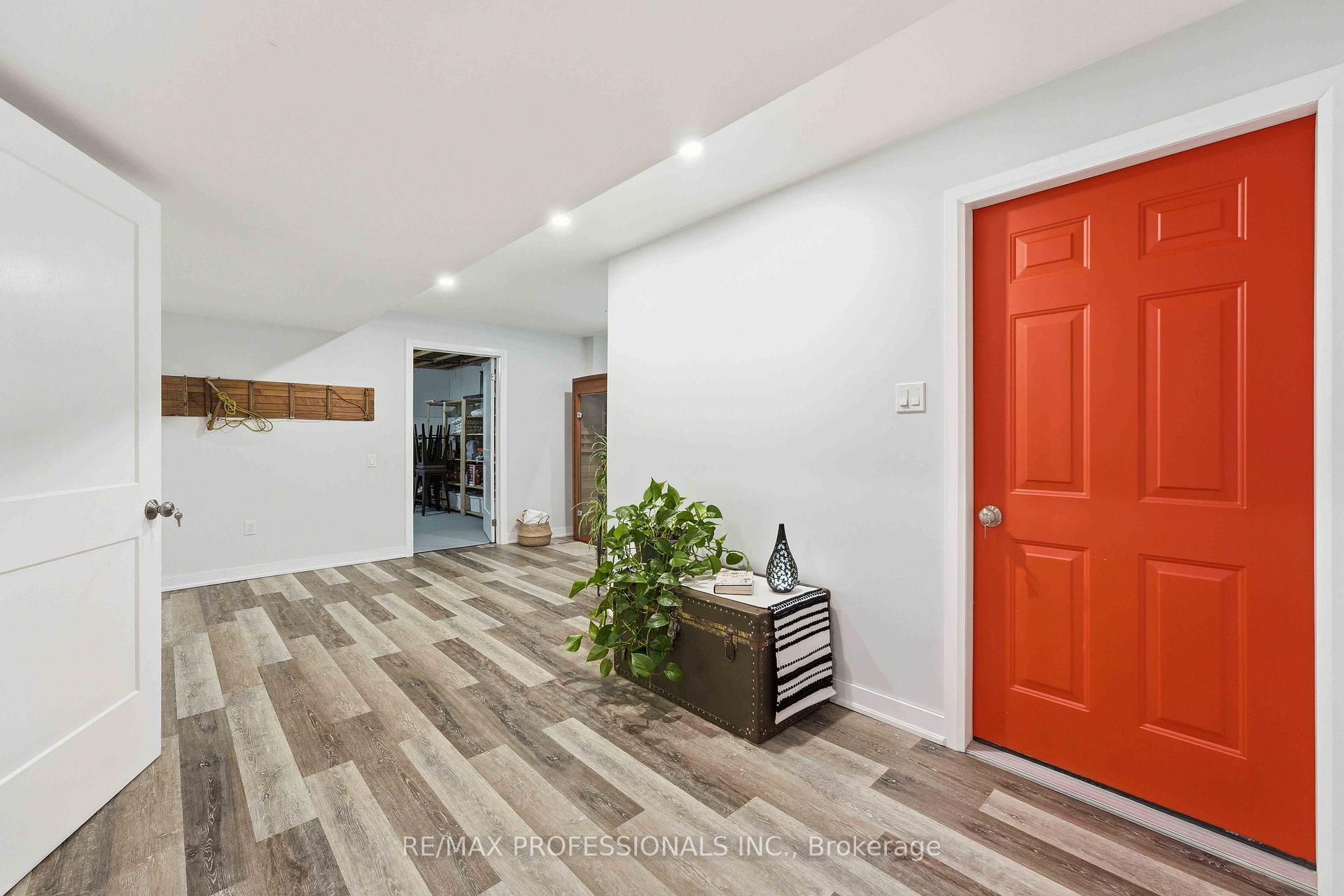 Photo 39 of 101 Maple Avenue, Georgina, Sutton & Jackson's Point — HOMEH