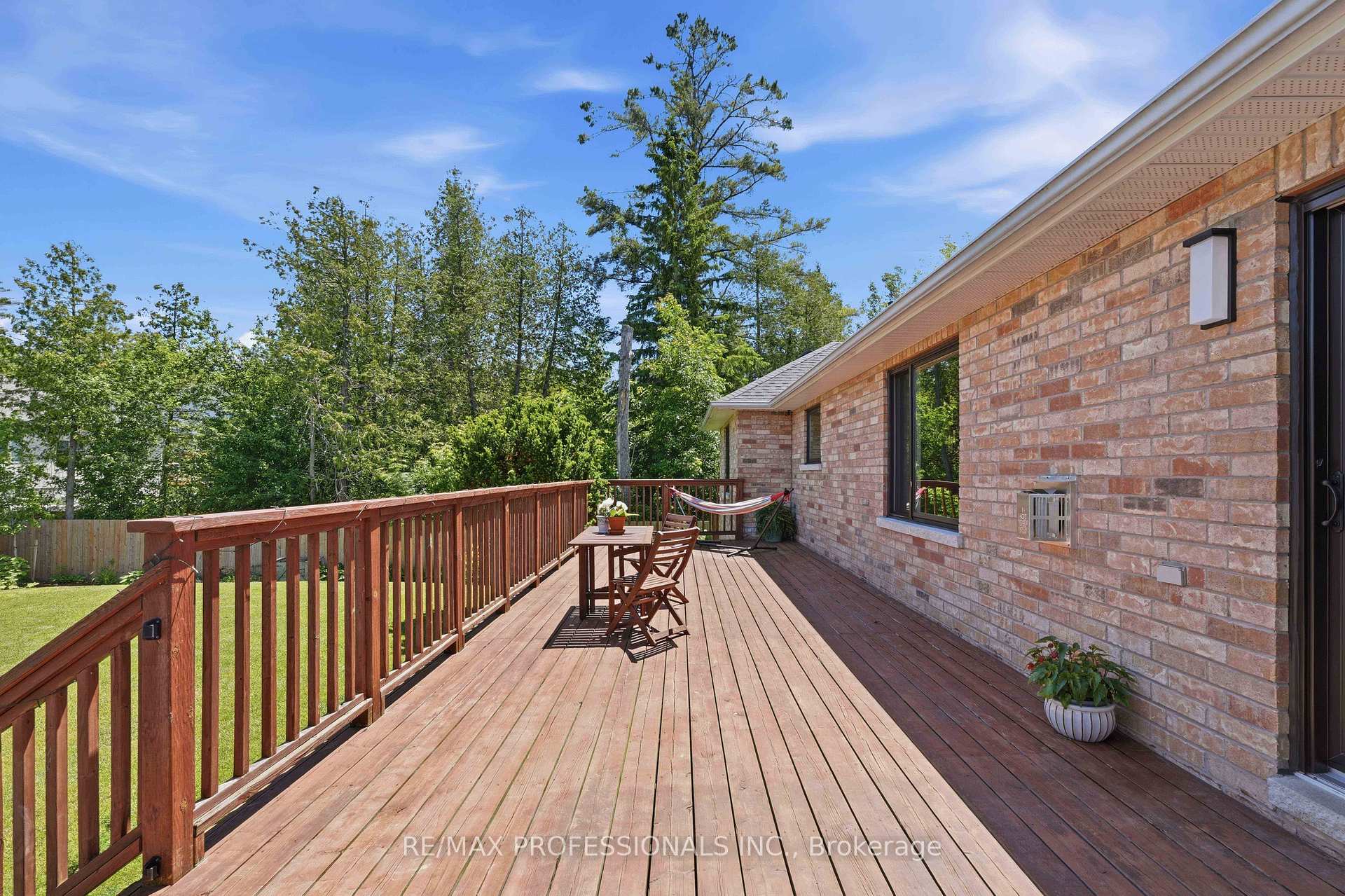 Photo 44 of 101 Maple Avenue, Georgina, Sutton & Jackson's Point — HOMEH