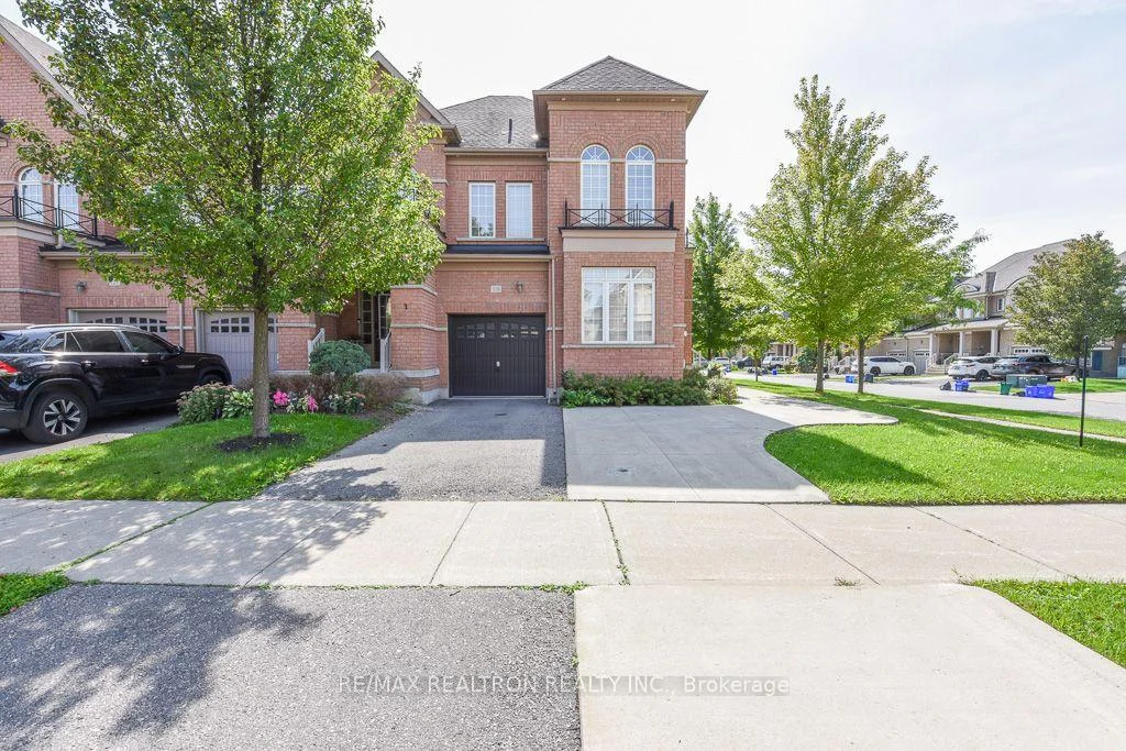 Front of 119 Lindbergh Drive