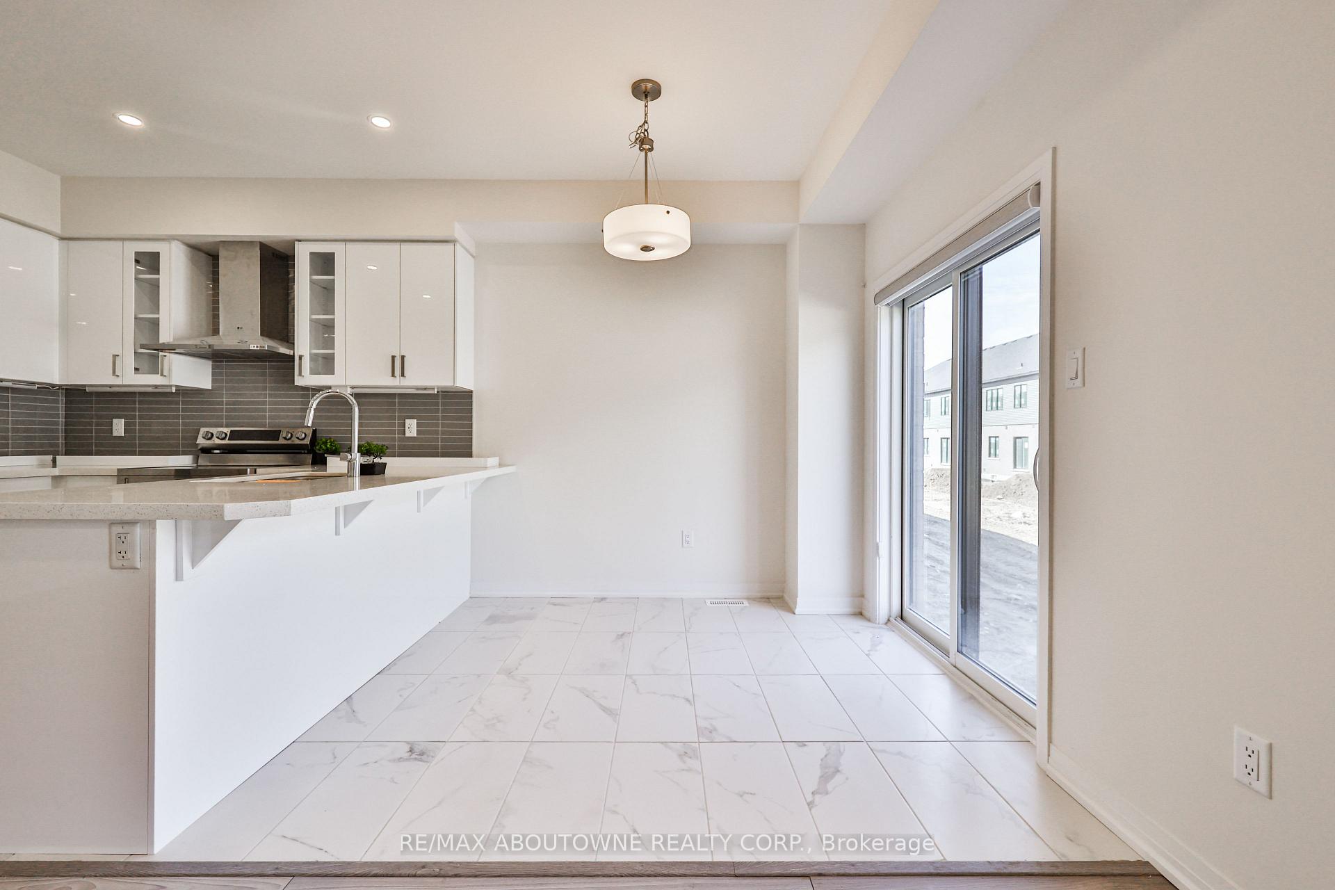 Photo 18 of 9 Wakeling Drive, Brantford, Northwest Industrial — HOMEH