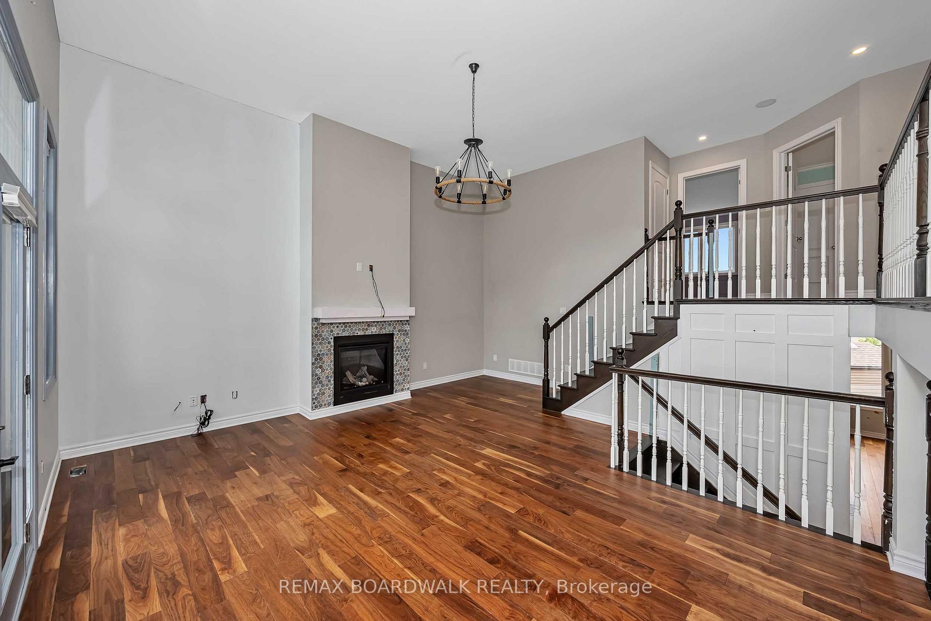 Photo 25 of 648 Decoeur Drive, Ottawa, Avalon West — HOMEH