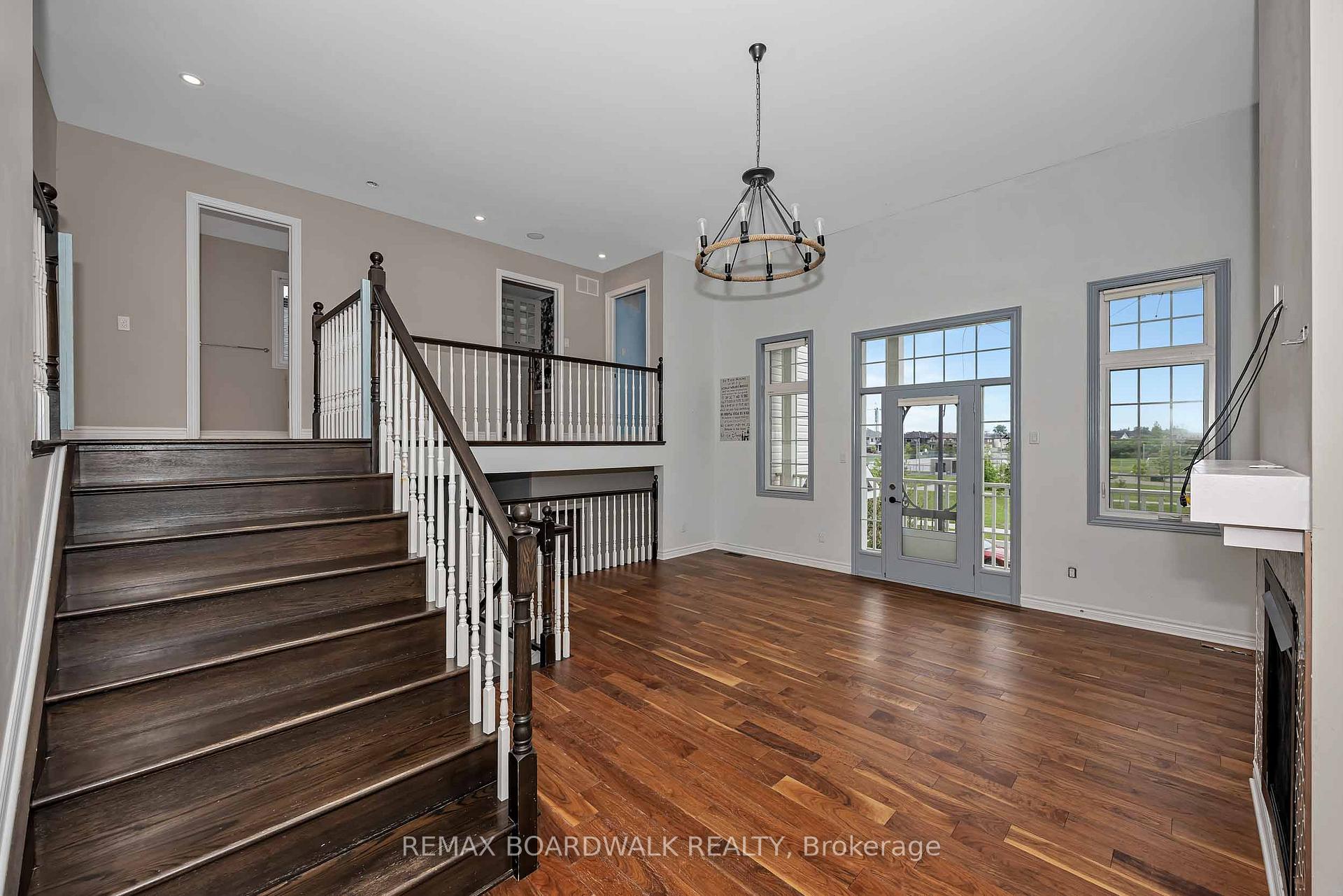 Photo 26 of 648 Decoeur Drive, Ottawa, Avalon West — HOMEH