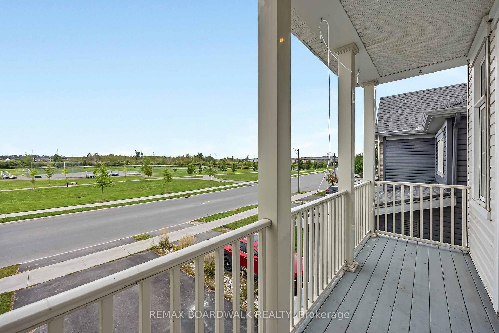 Photo 27 of 648 Decoeur Drive, Ottawa, Avalon West — HOMEH