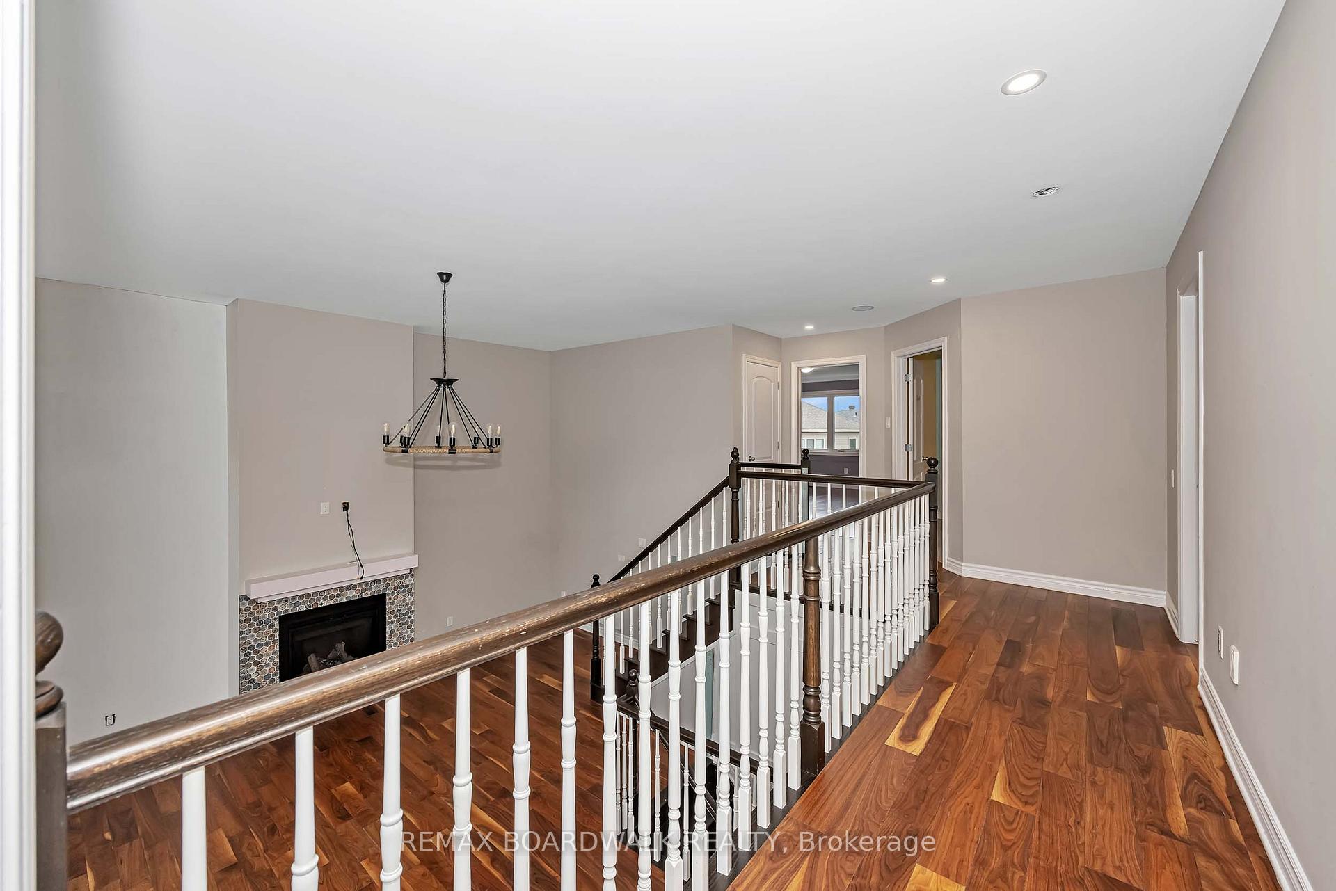 Photo 29 of 648 Decoeur Drive, Ottawa, Avalon West — HOMEH