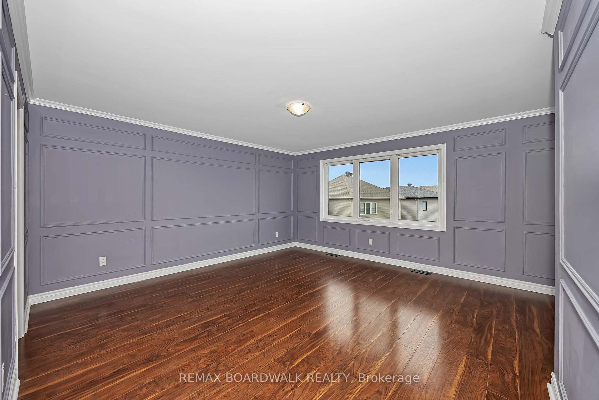 Photo 30 of 648 Decoeur Drive, Ottawa, Avalon West — HOMEH