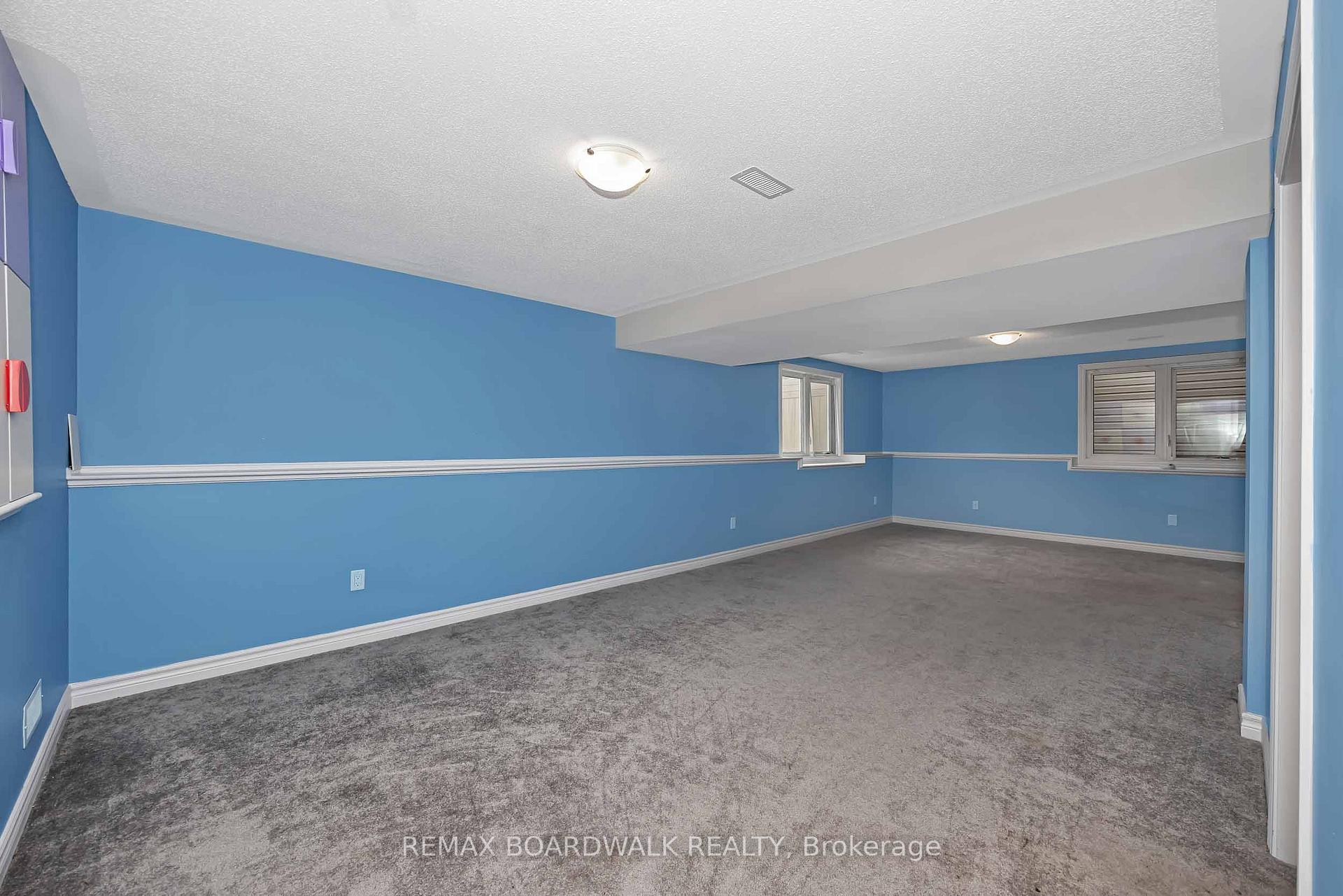 Photo 44 of 648 Decoeur Drive, Ottawa, Avalon West — HOMEH
