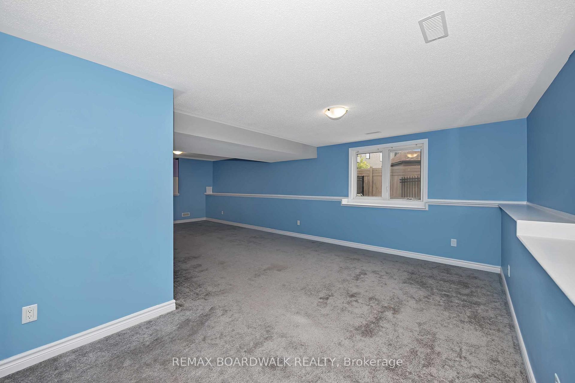 Photo 47 of 648 Decoeur Drive, Ottawa, Avalon West — HOMEH