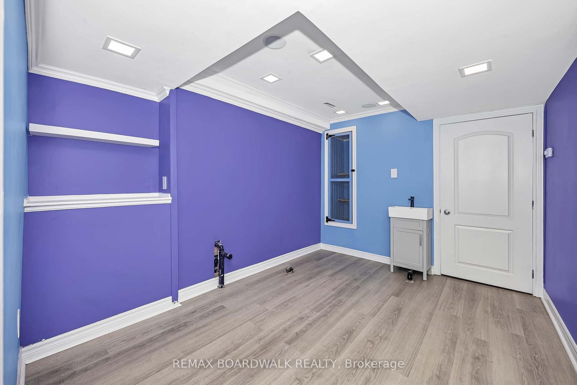 Photo 48 of 648 Decoeur Drive, Ottawa, Avalon West — HOMEH