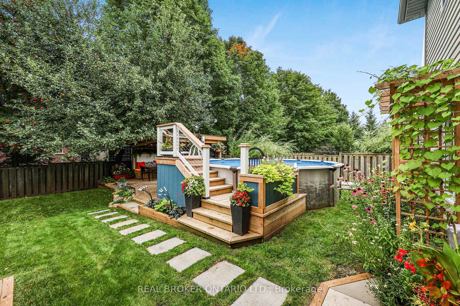 Photo 46 of 45 Sheffield Street, Southgate — HOMEH